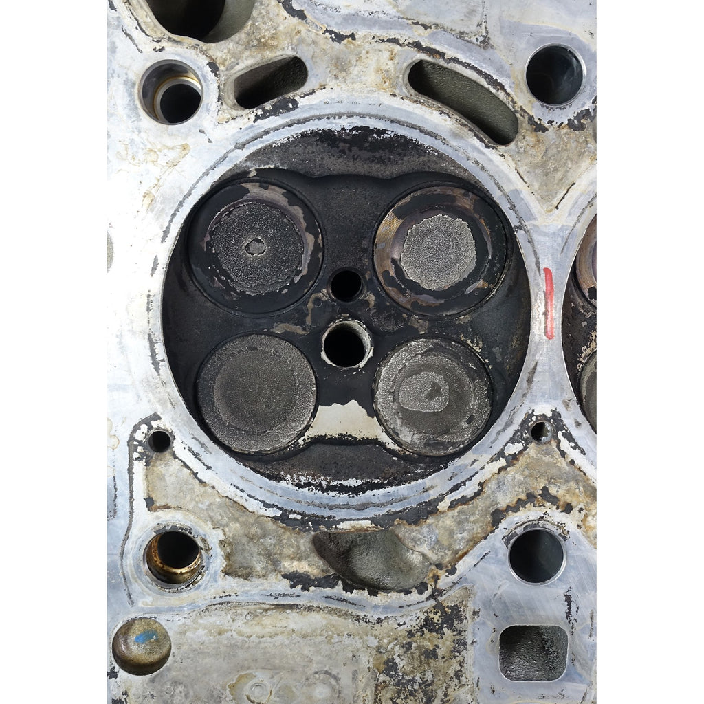Damaged BMW N54 3.0 Twin Turbo Cylinder Head with Valves 335i 2007-2013 OEM