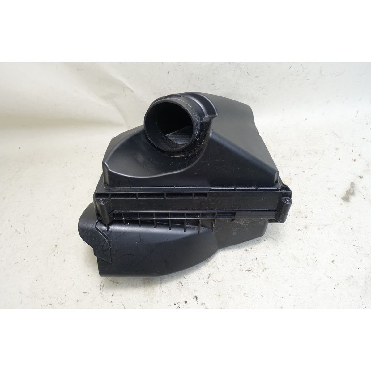 Damaged BMW G8x M3 M4 S58 Right Air Intake Filter Silencer Housing 2021-2024 OEM