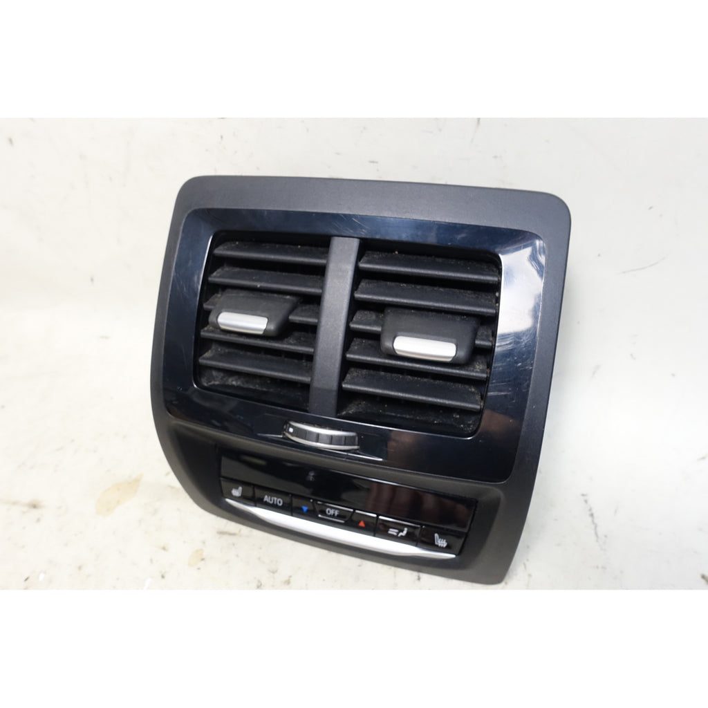 2018-2024 BMW X3 X4 G01 G02 Rear Center Air Vent Climate Control Seat Heat OEM