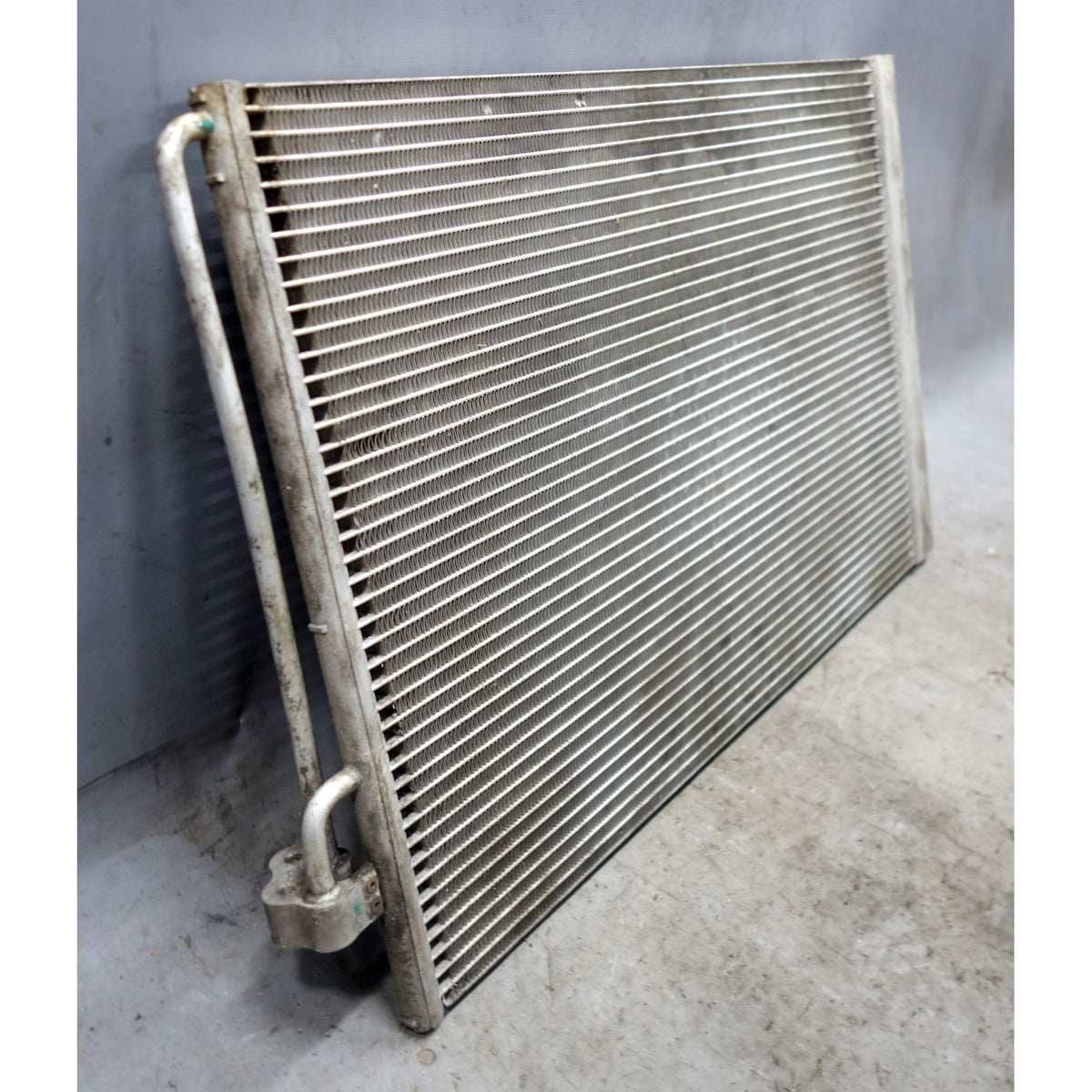 BMW E60 5-Series E63 Air Conditioning AC Condenser 2004-2007 USED OEM