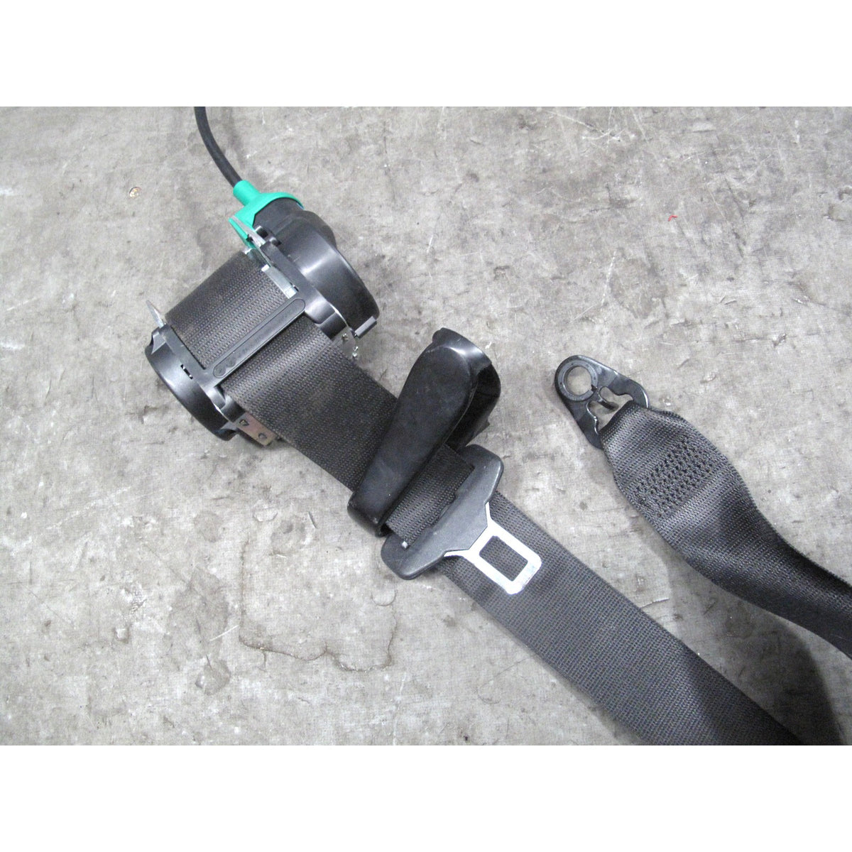 2008-2011 BMW E93 3-Series Convertible Right Upper Seat Belt Retractor Black OEM