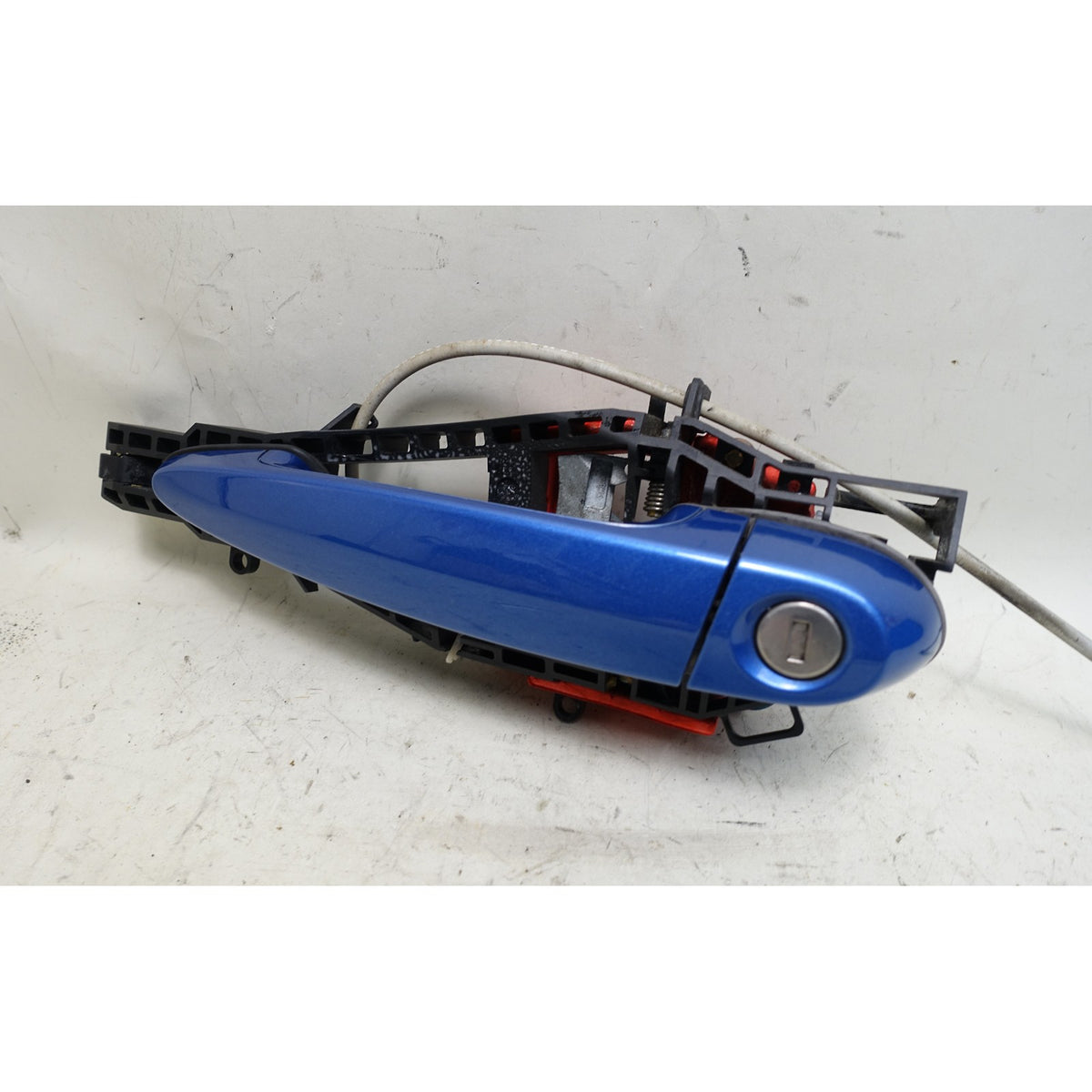 12-18 BMW F30 F31 3-Series Left Front Exterior Door Handle Estoril Blue OEM