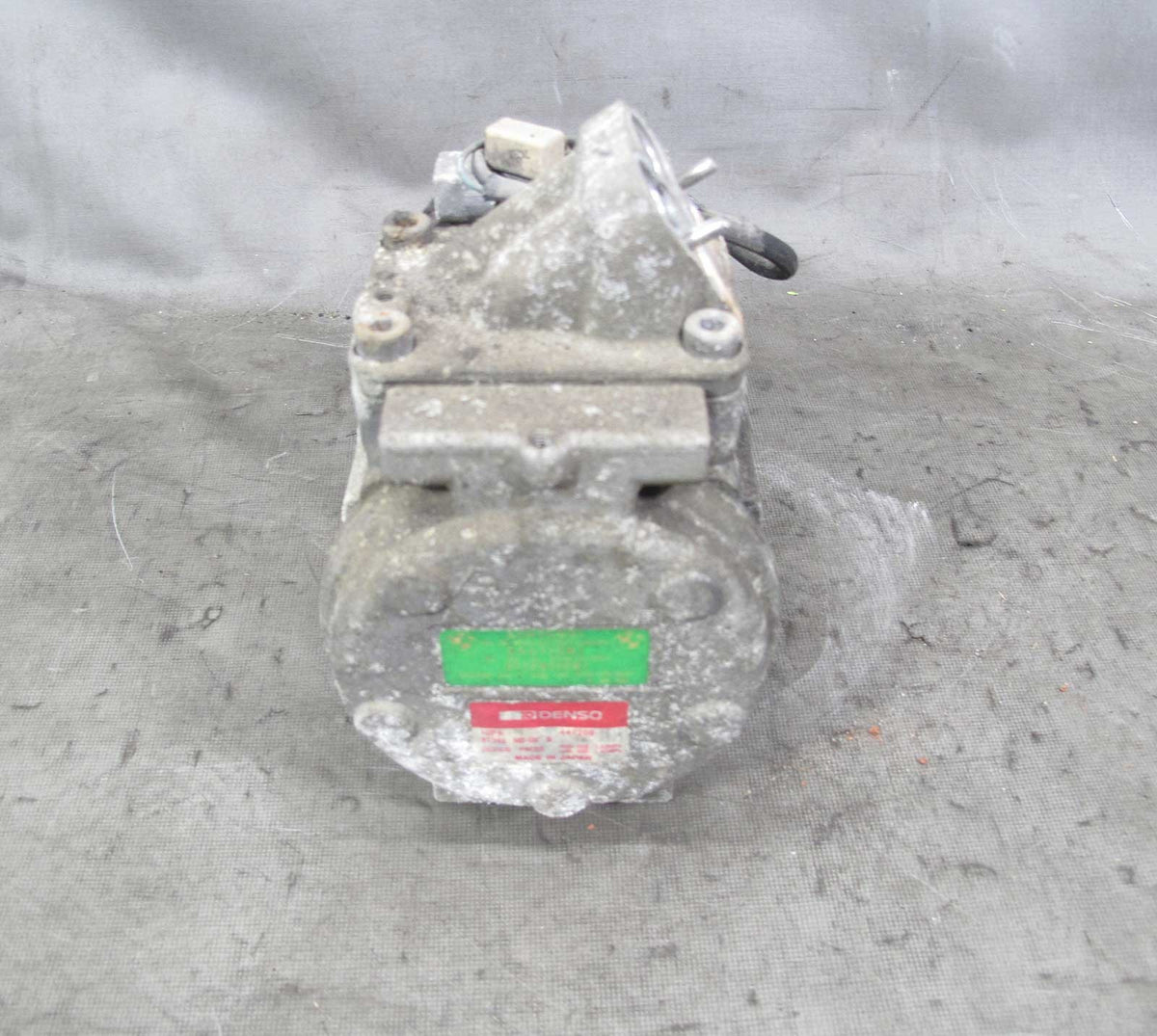 1995-1997 BMW E38 750iL M73 V12 Air Conditioning AC Compressor Pump Early OEM