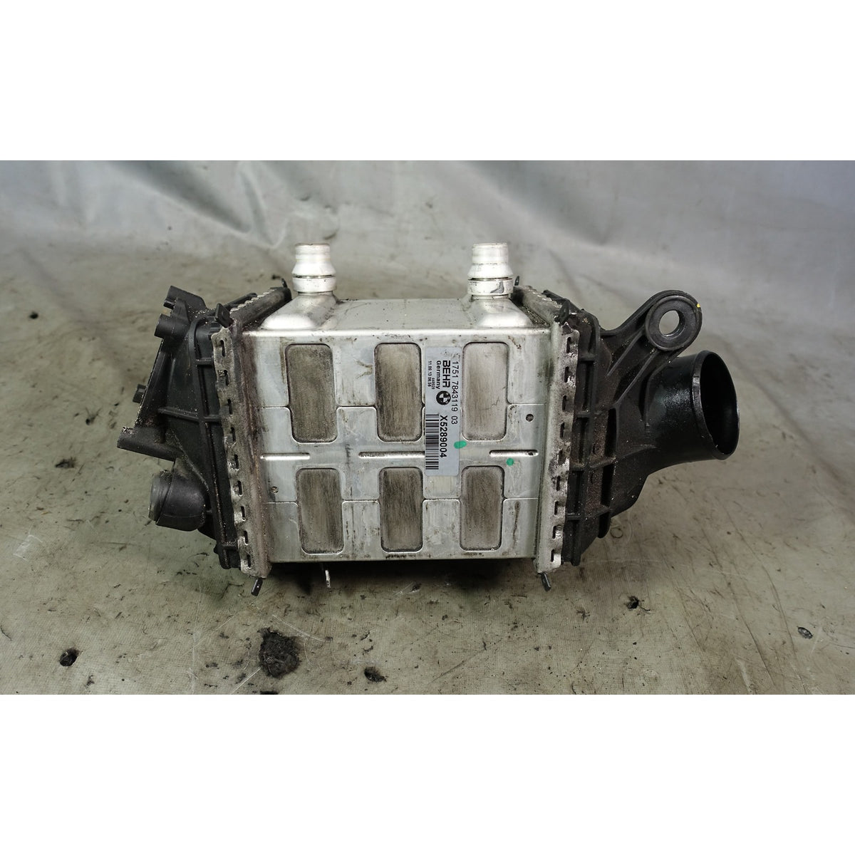 2013-2017 BMW F10 M5 F12 M6 Bank 1 Right Turbo Charger Air Intercooler OEM