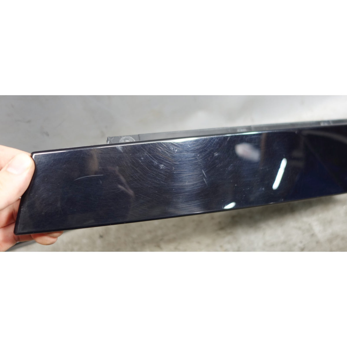 13-18 BMW F30 F80 3-Series Right Front Door Exterior Trim High Gloss Black OEM