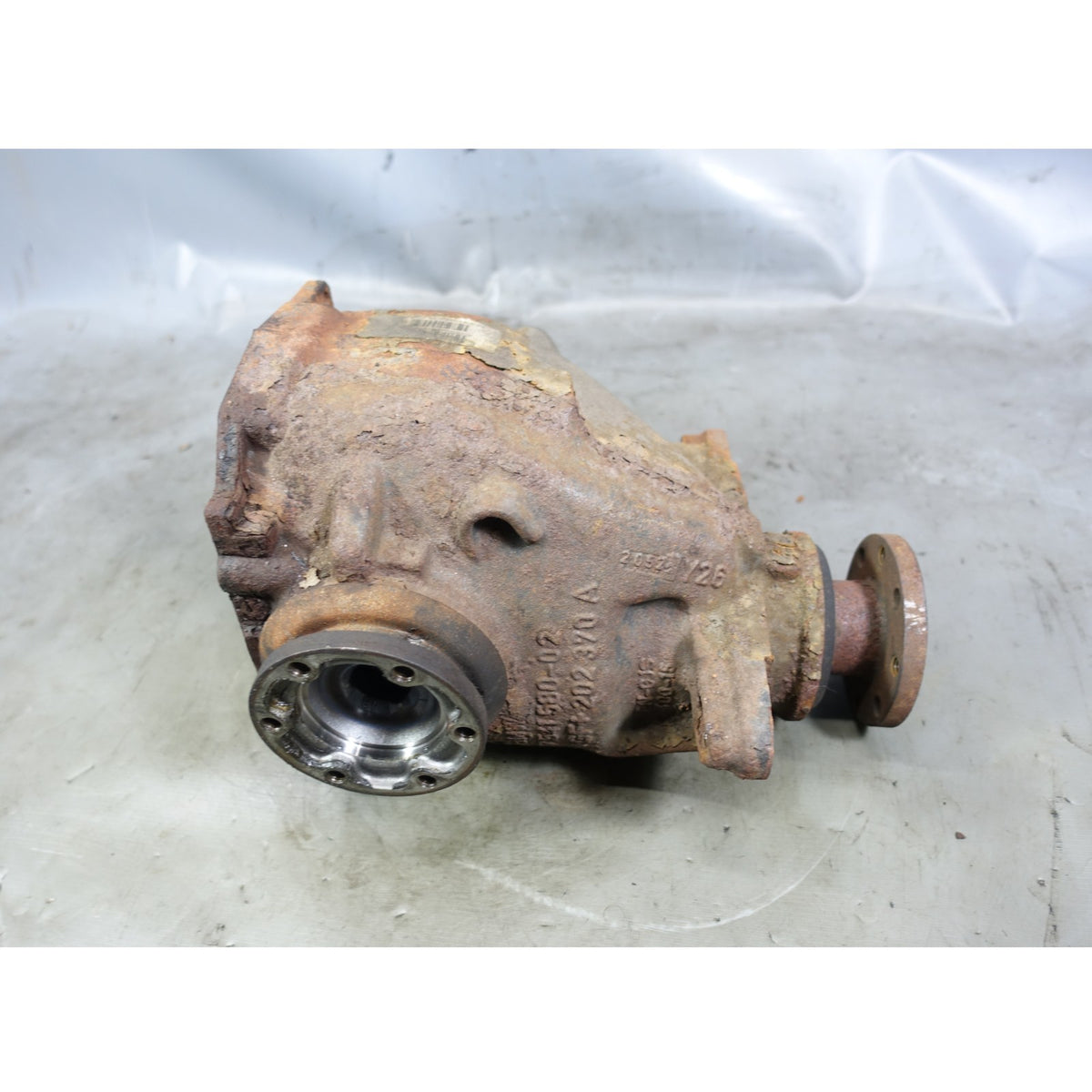 BMW E82 E88 128i 1-Series Rear Differential Carrier 3.73 Auto OEM 2008-2013