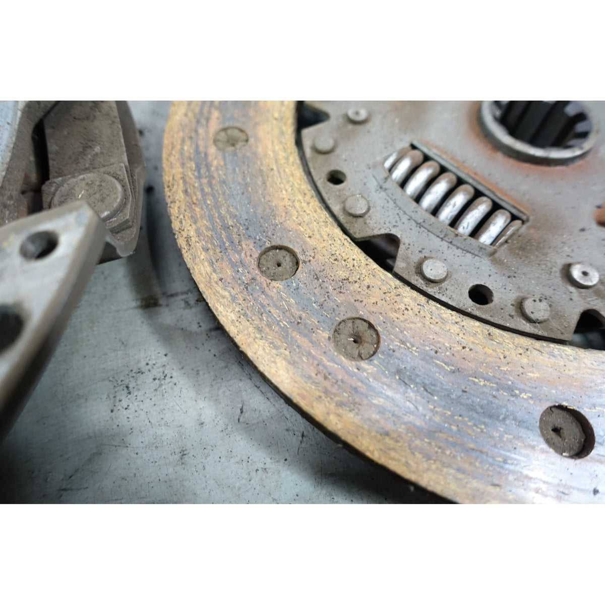 1988-1991 BMW E30 325ix AWD Sachs Clutch Disc & Pressure Plate Set Factory OEM
