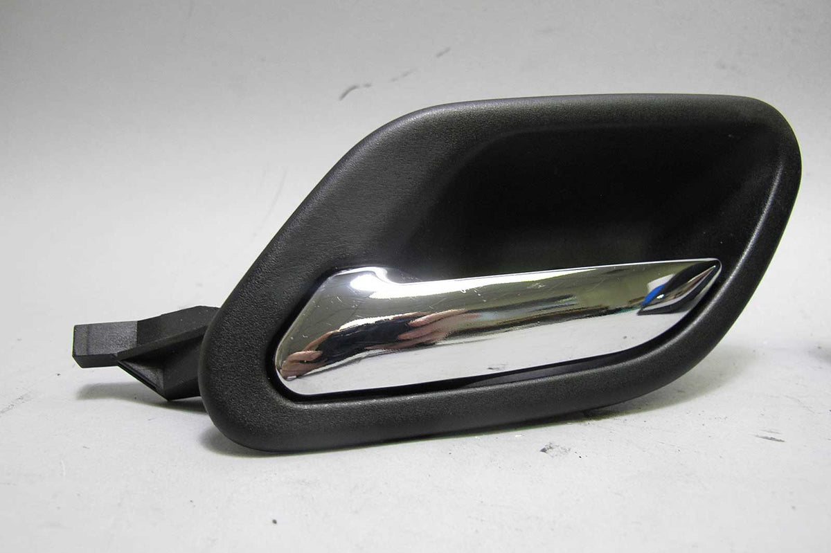 BMW E39 5-Series E38 Interior Door Handle Pair Left Right Chrome 1995-2001 USED