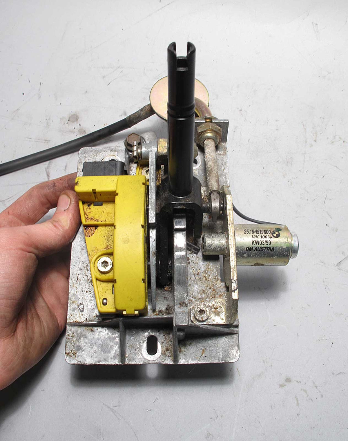 BMW E36 3-Series Z3 Automatic Transmission Shifter Interlock Assembly 1997-2000