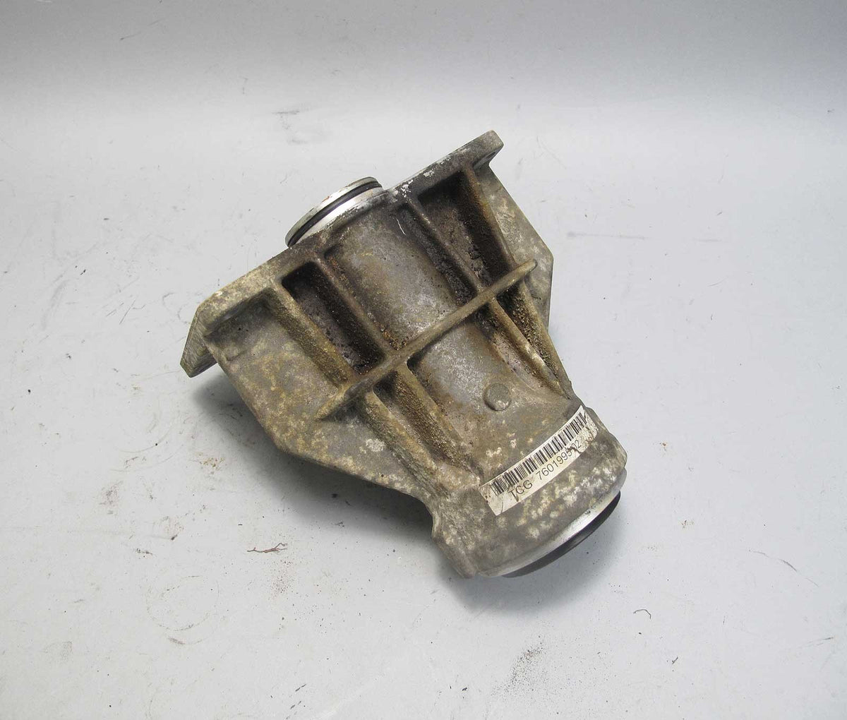 2013-2017 BMW F25 X3 F30 3-Series xDrive AWD Front Axle Support Bracket Bearing