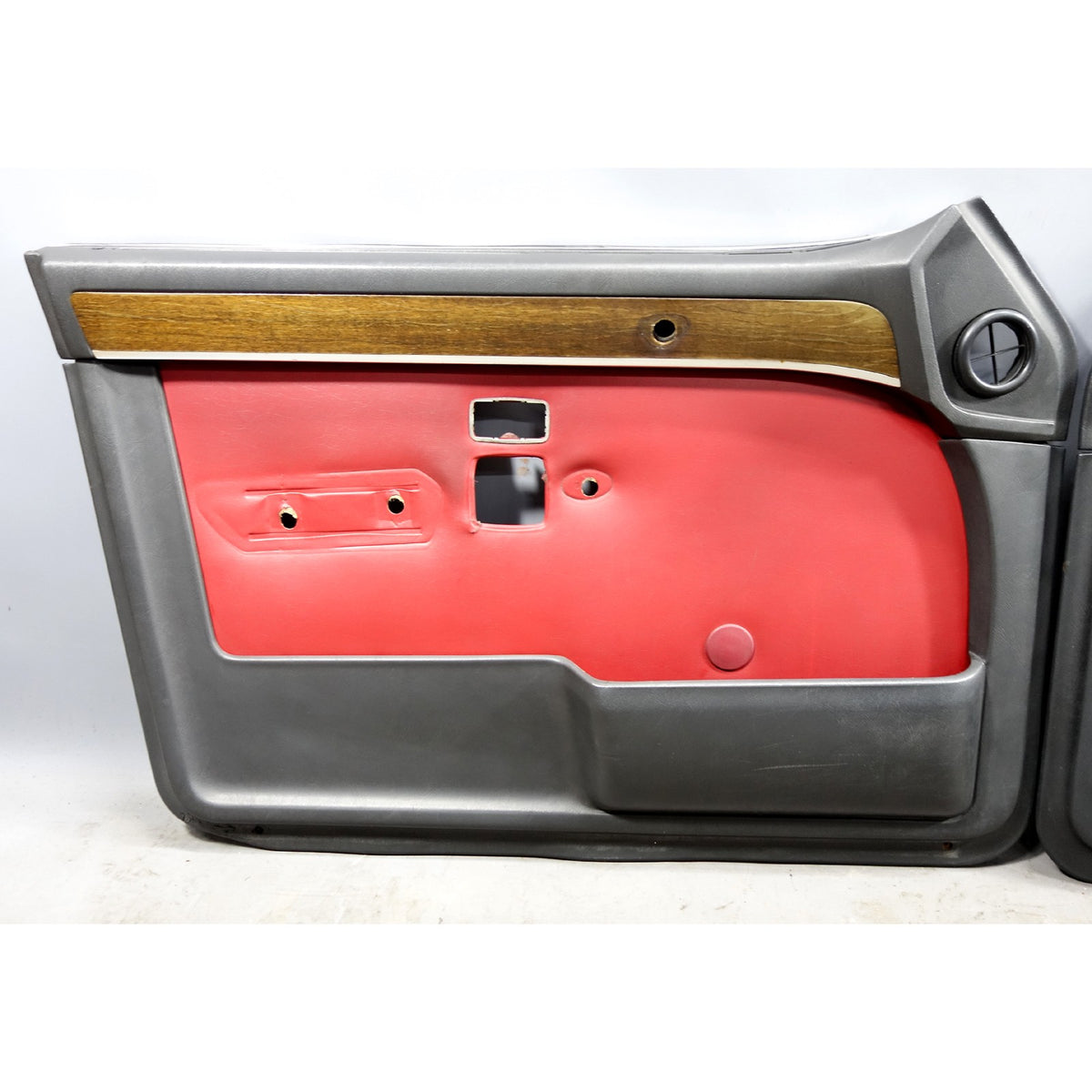 1979 BMW E23 7-Series 733i Reupholstered Front Interior Door Panel Pair Red OEM