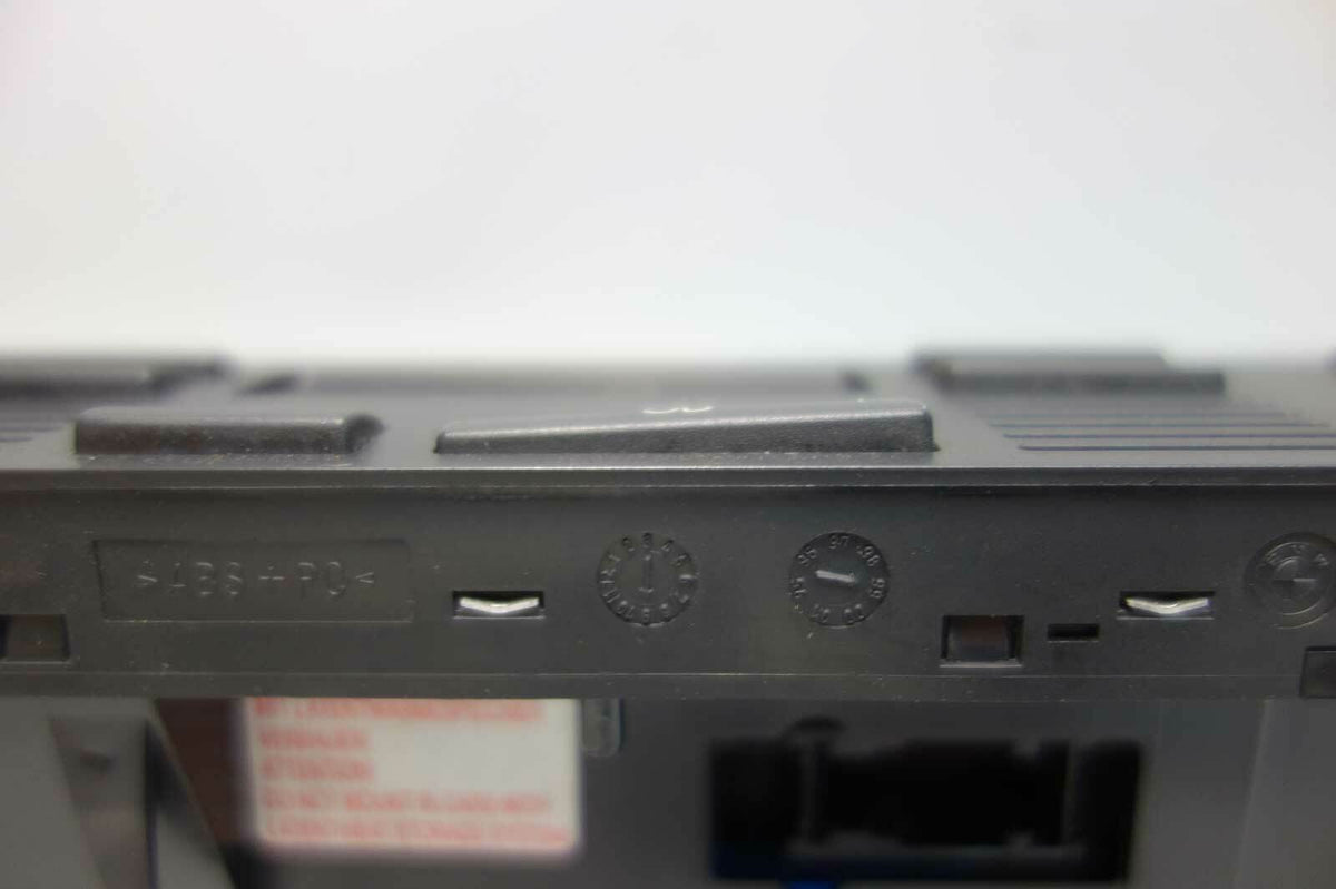 Damaged 2000 BMW E53 X5 SAV Automatic Climate Control for w Rear AC OEM
