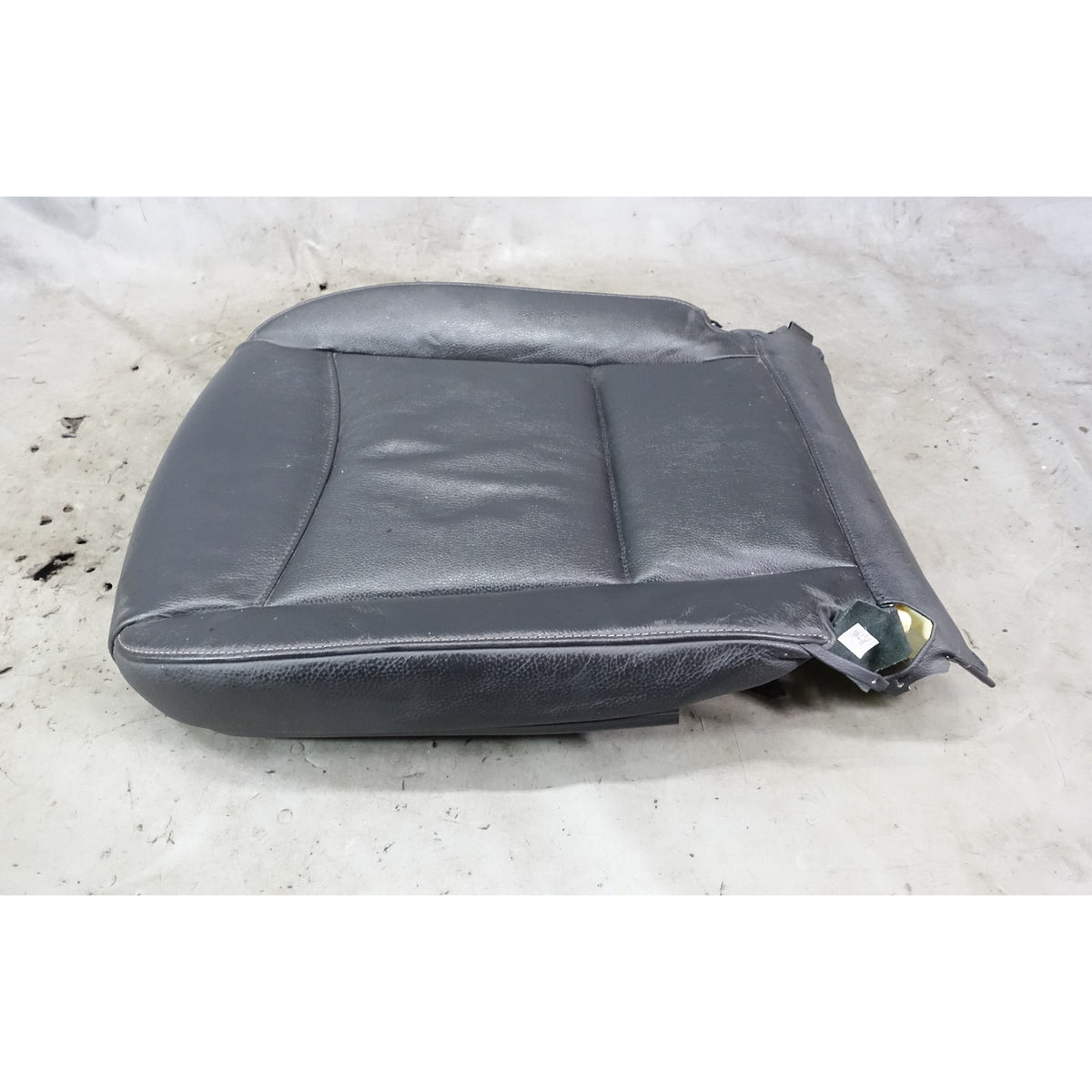 09-12 BMW E90 E91 3-Series Front Seat Bottom Black Leather Occupancy Sensor OEM