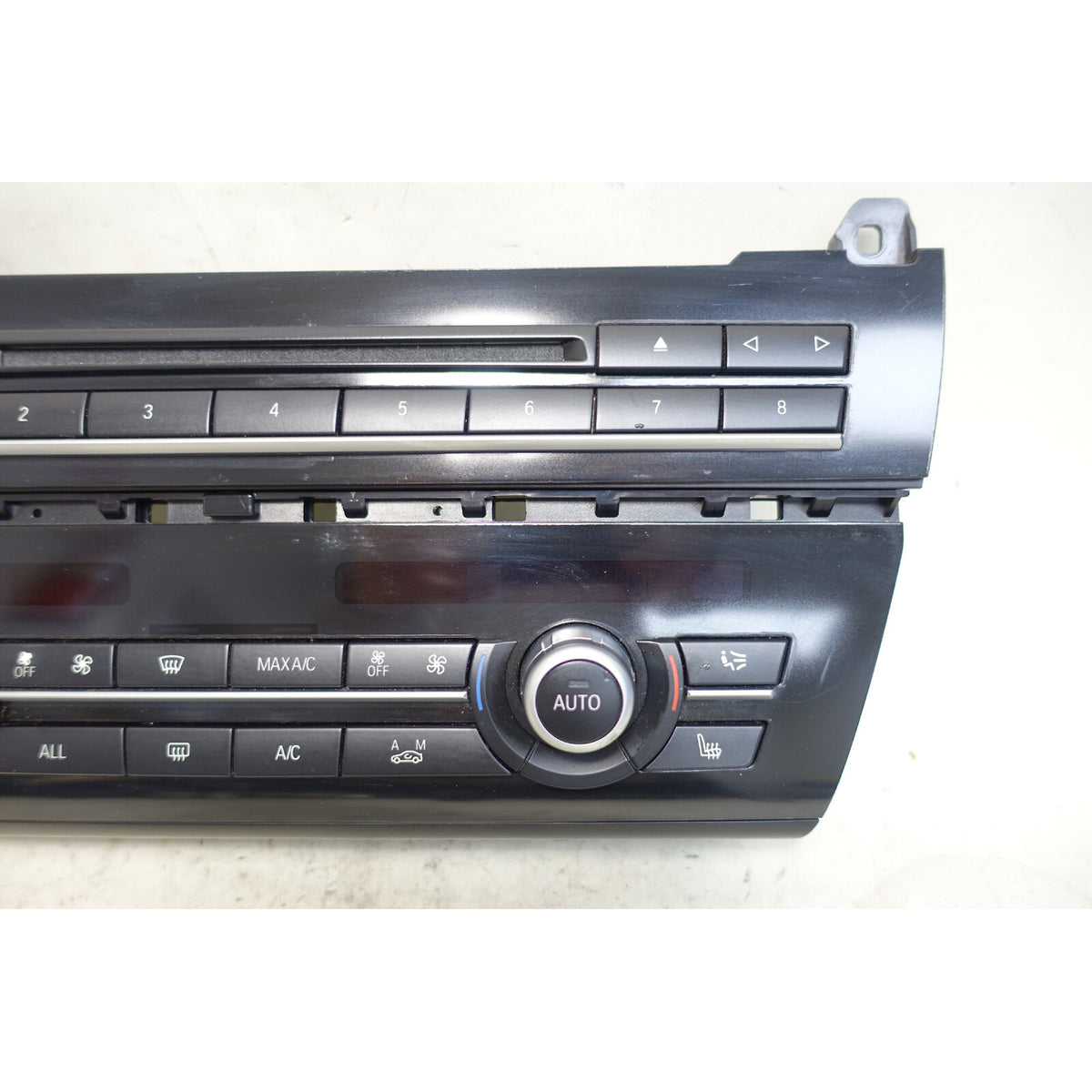 Damaged 11-16 BMW F10 5-Series Automatic Climate Control w Radio Head Unit