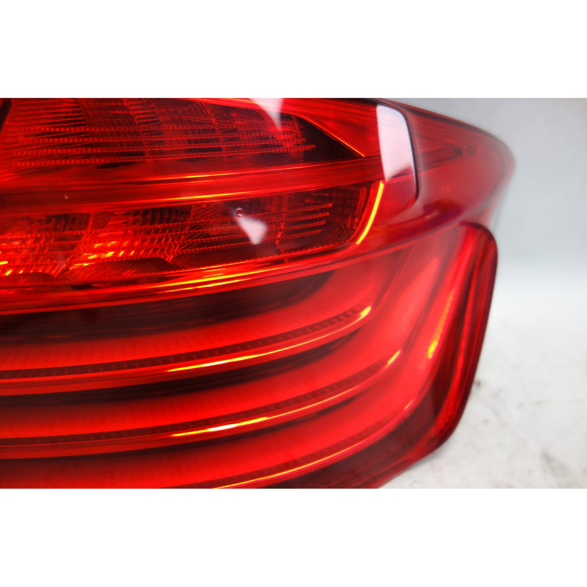 BMW F10 5-Series LCI Right Outer Tail Light Lamp Sedan 2014-2016 OEM