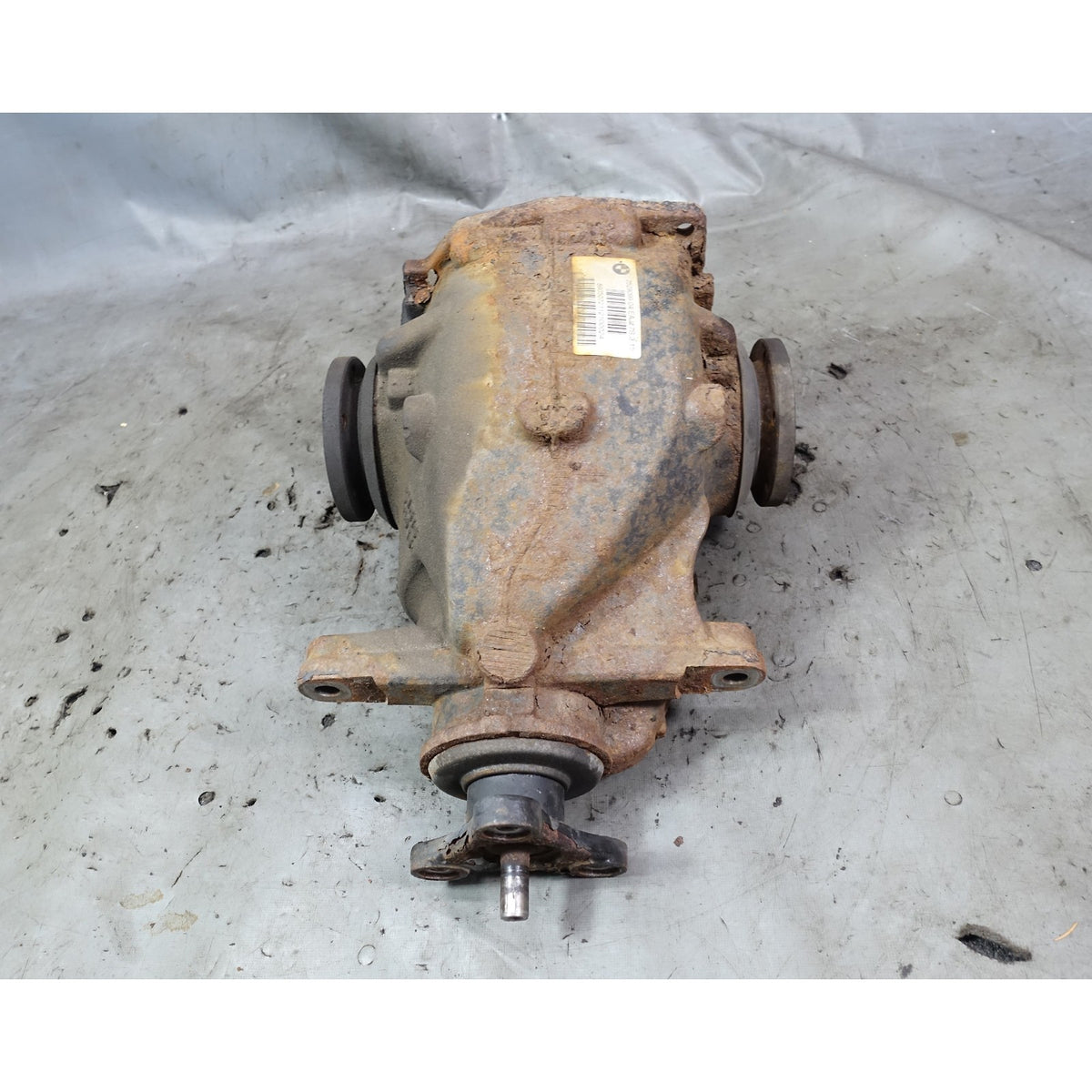 2013-2015 BMW E84 X1 2006 E90 330i Rear Final Drive Differential Carrier OEM