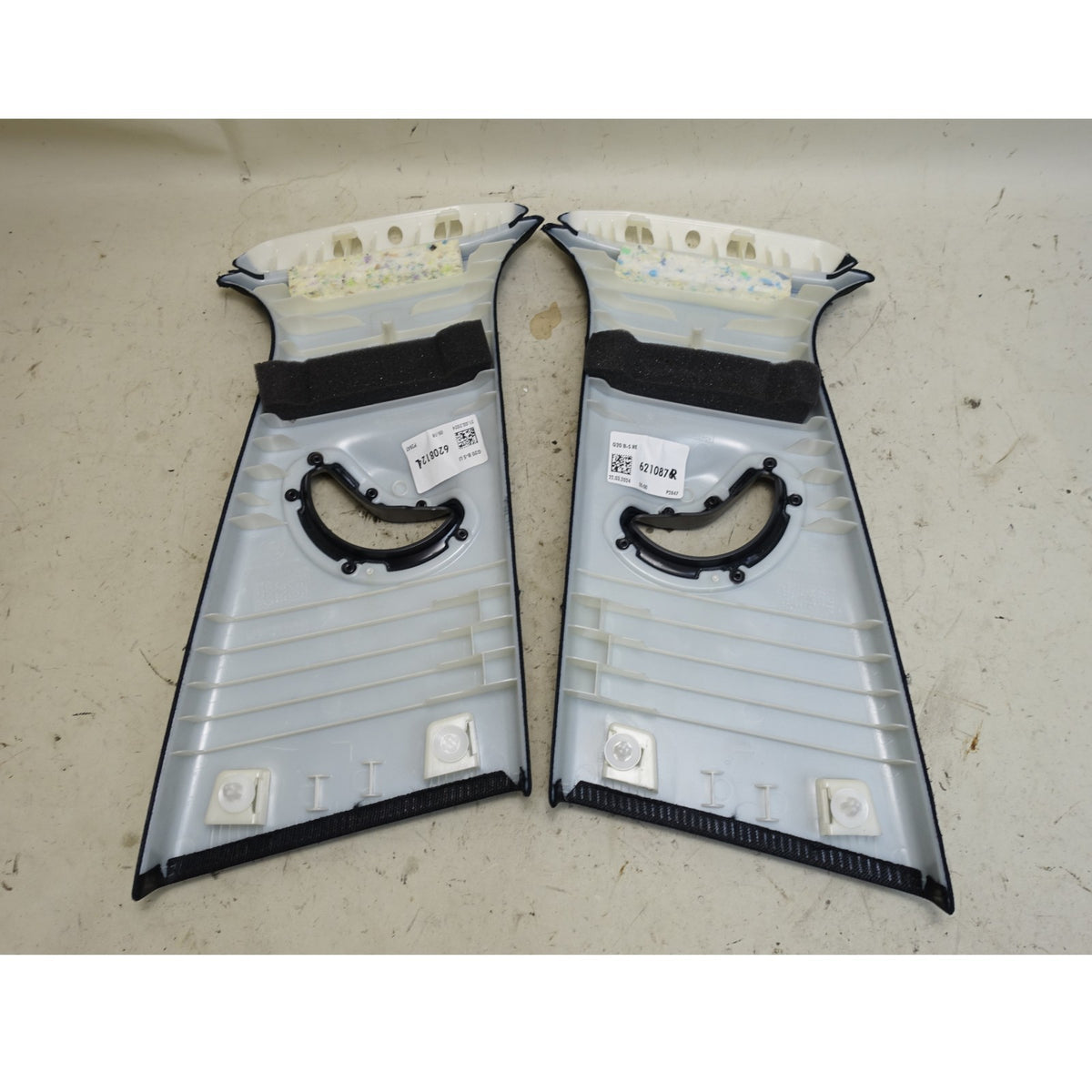 Damaged 19-25 BMW G20 3-Series G80 Sedan Int B- Pillar Column Covers Anthracite