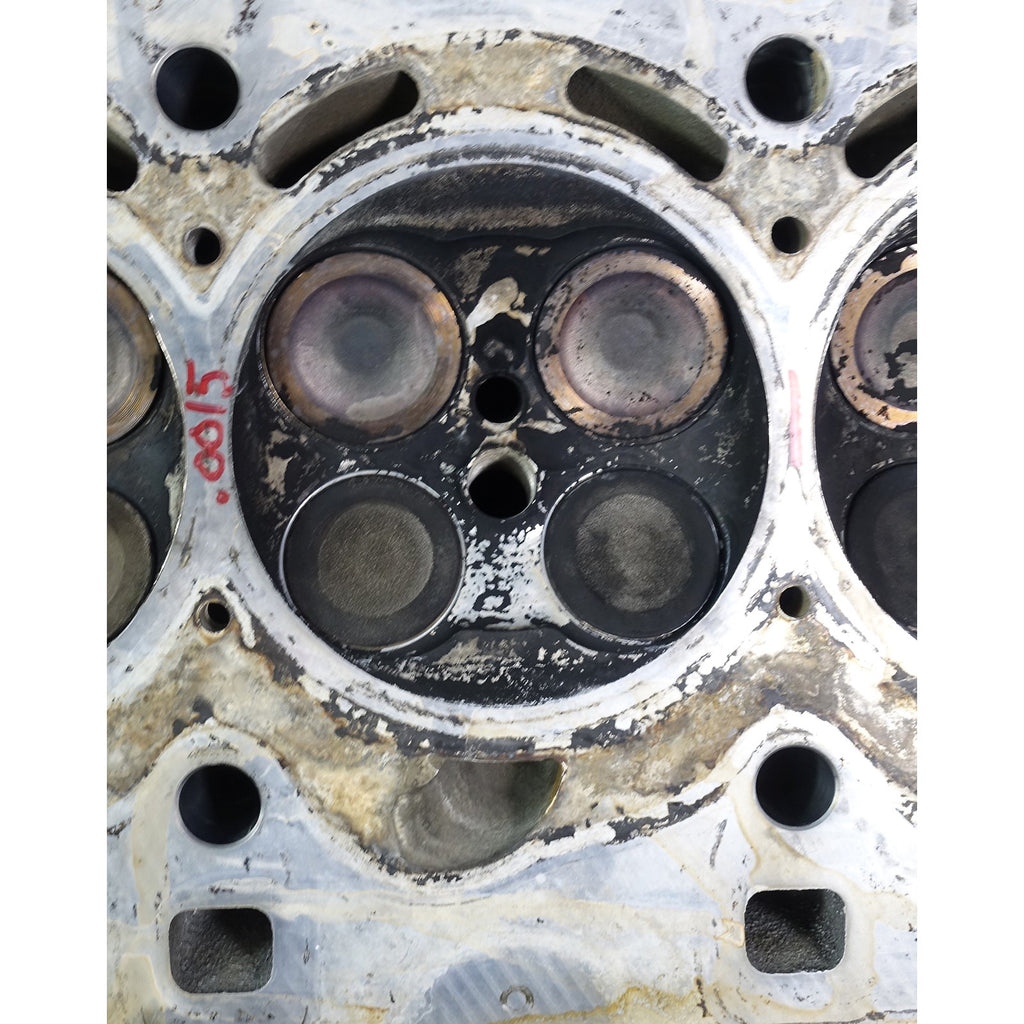 Damaged BMW N54 3.0 Twin Turbo Cylinder Head with Valves 335i 2007-2013 OEM
