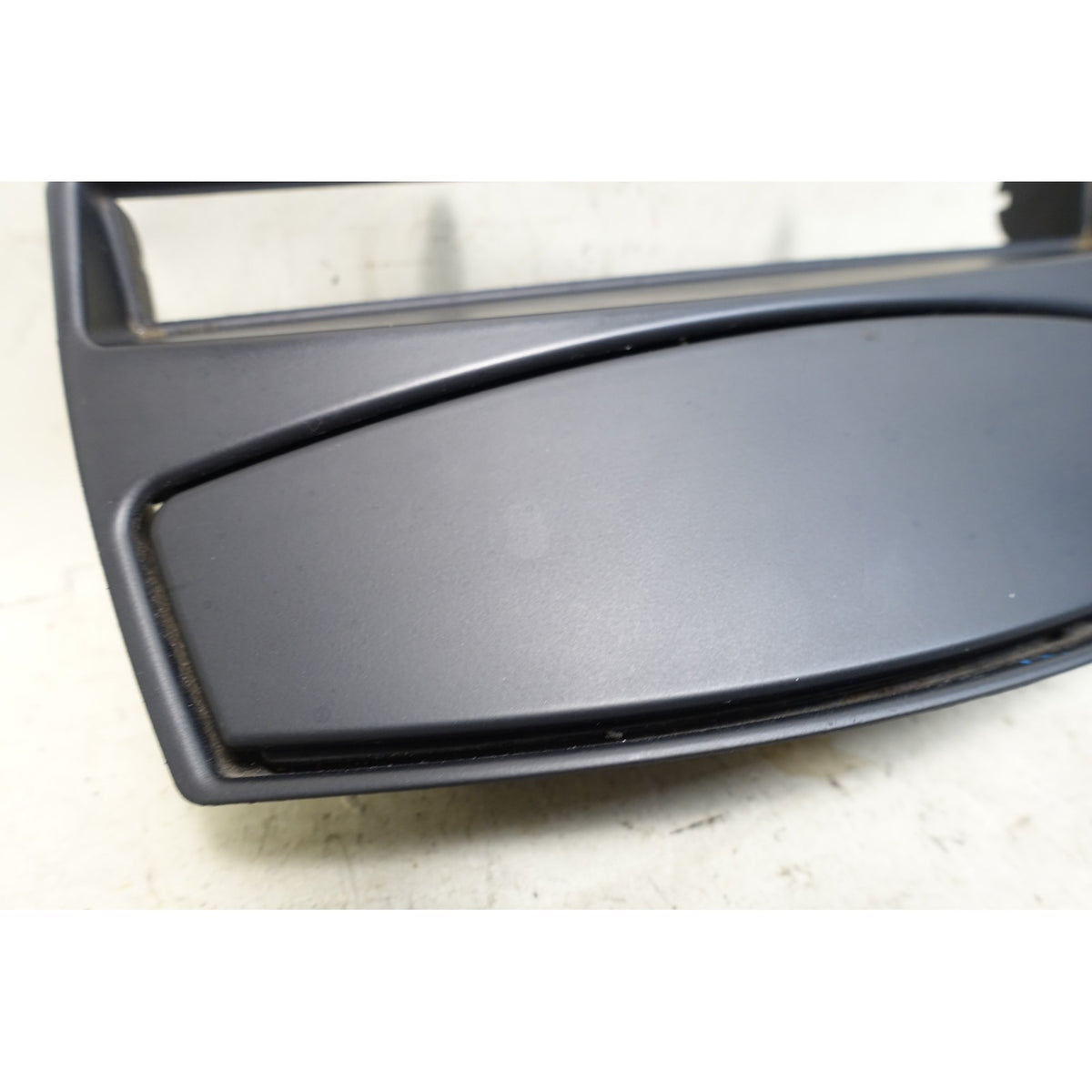 2005-2008 BMW Z4 E85 E86 Front Center Ashtray Insert Black OEM