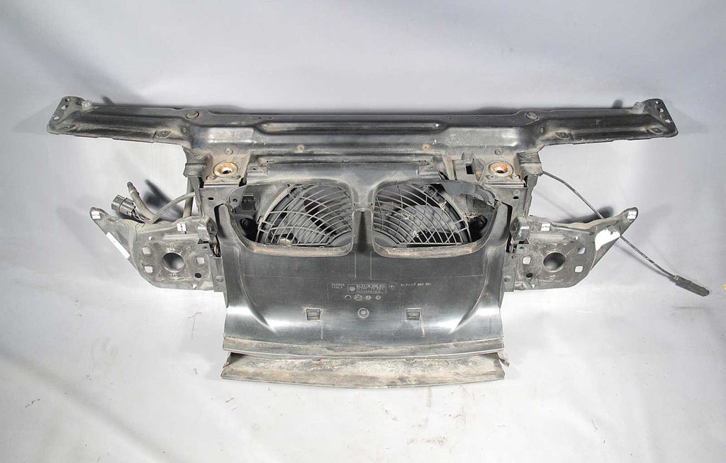 BMW E46 3-Series 4door Front Radiator Support Assembly w Air Duct Fan 1999-2005
