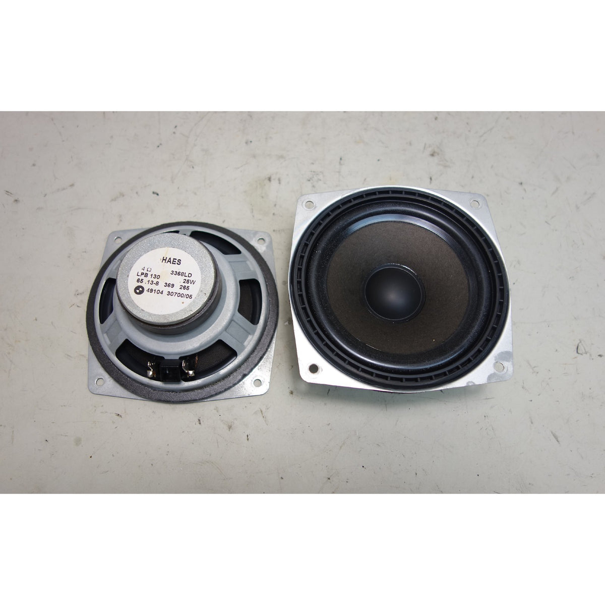 1999-2003 BMW E39 5-Series Touring Wagon Factory Interior Headliner Speaker Pair