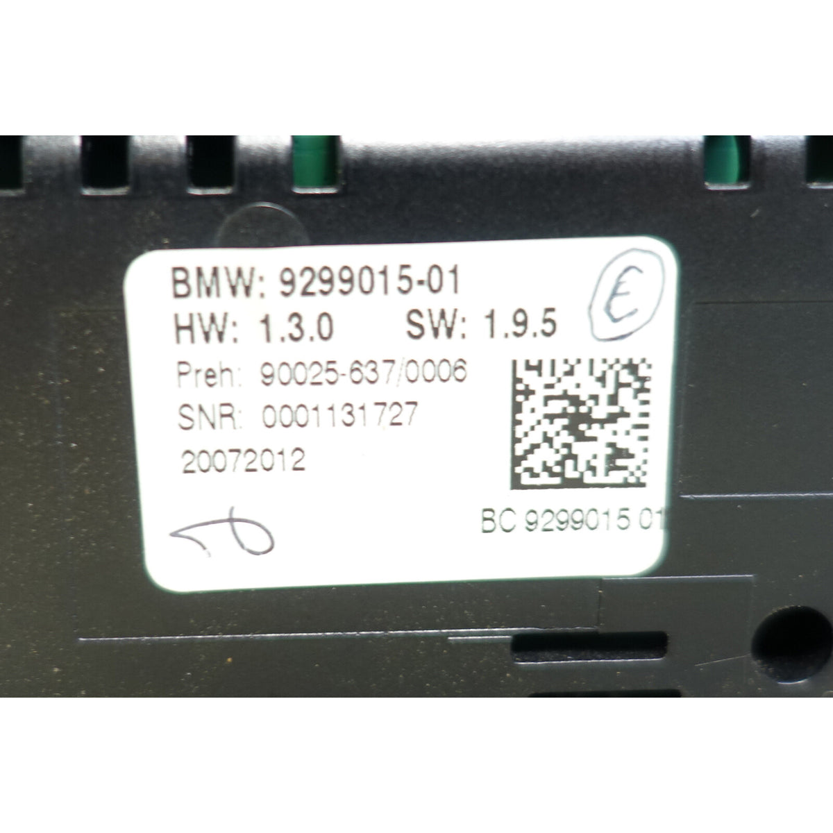 Damaged 11-16 BMW F10 5-Series Automatic Climate Control w Radio Head Unit
