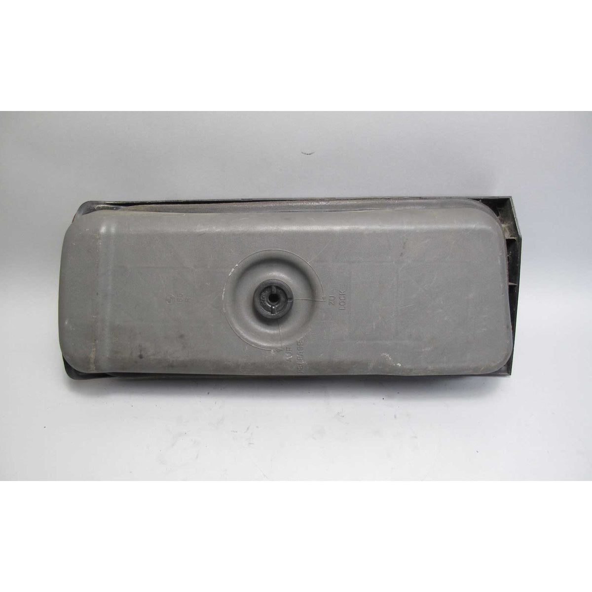 BMW E30 3-Series Late Model Right Rear Passen Tail Light Lamp Housing w Tray OEM