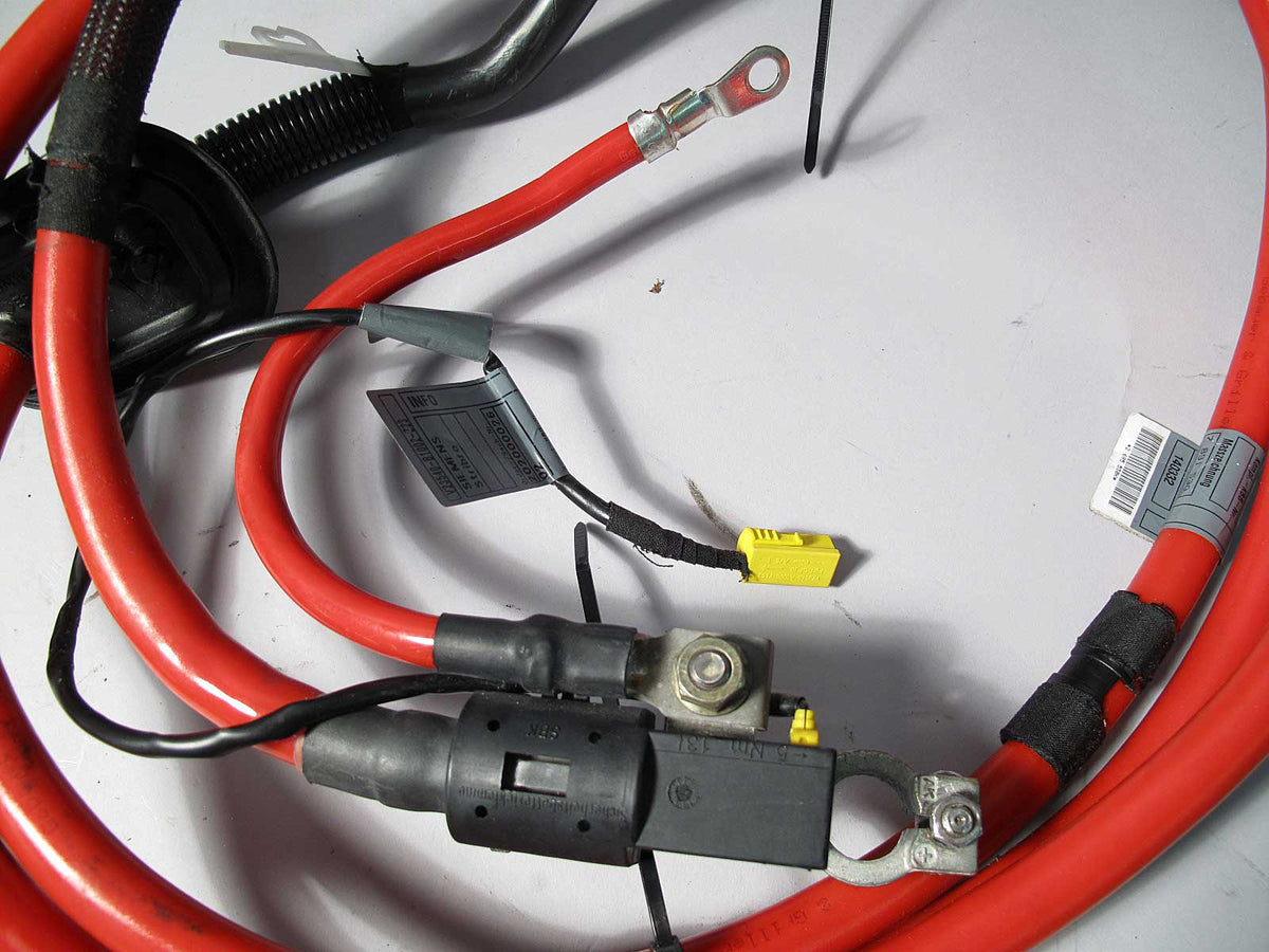 BMW E46 M3 2dr Coupe Battery Power Red Cable w Good Fuse 2001-2006 OEM