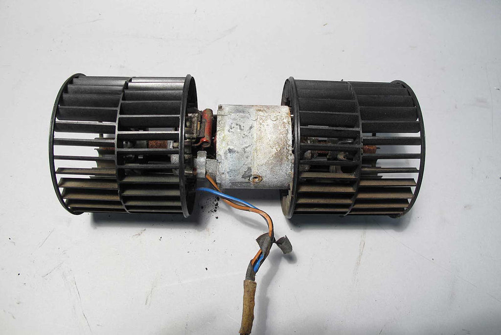 BMW E24 E28 AC Air Conditioning Blower Motor Bosch 0130063030 1983-1988 OEM USED