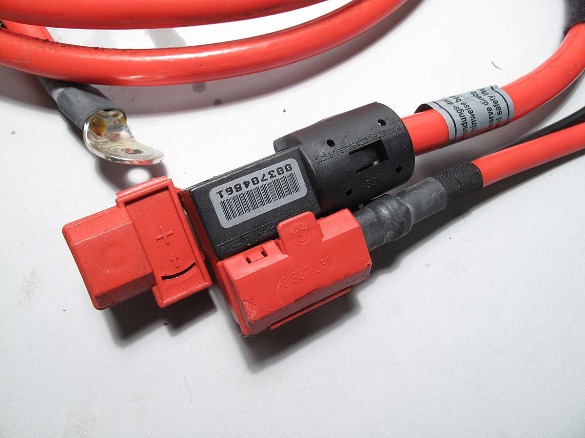2000-2003 BMW E53 X5 SAV M62TU V8 Factory Positive Battery Cable Red USED OEM
