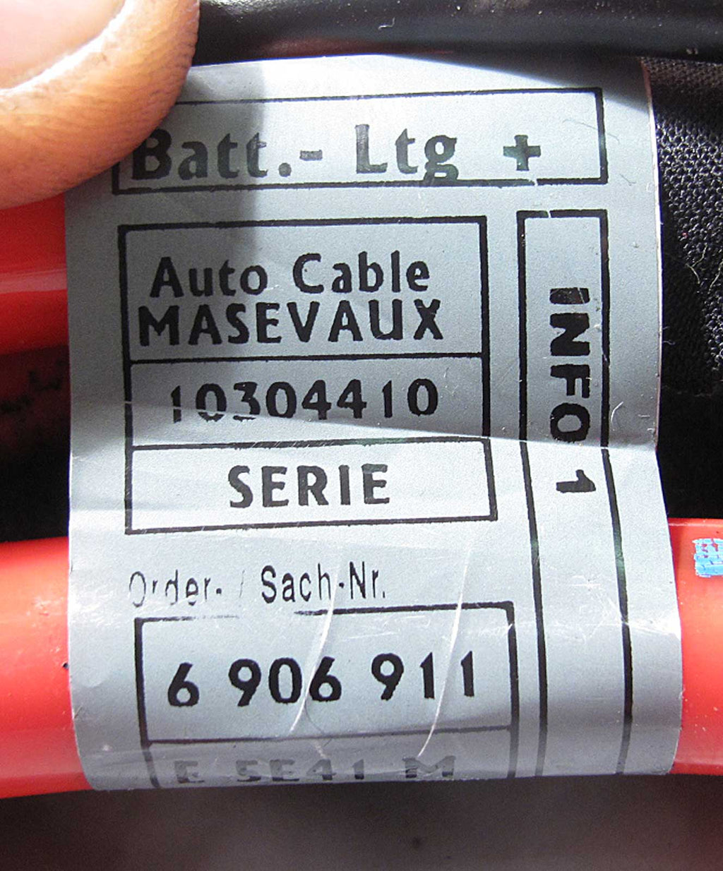 2000-2003 BMW E53 X5 SAV M62TU V8 Factory Positive Battery Cable Red USED OEM