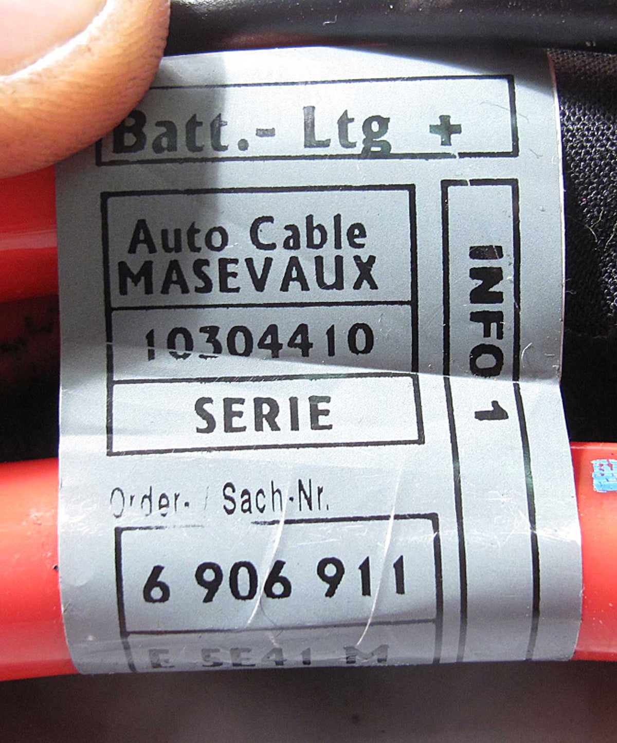 2000-2003 BMW E53 X5 SAV M62TU V8 Factory Positive Battery Cable Red USED OEM