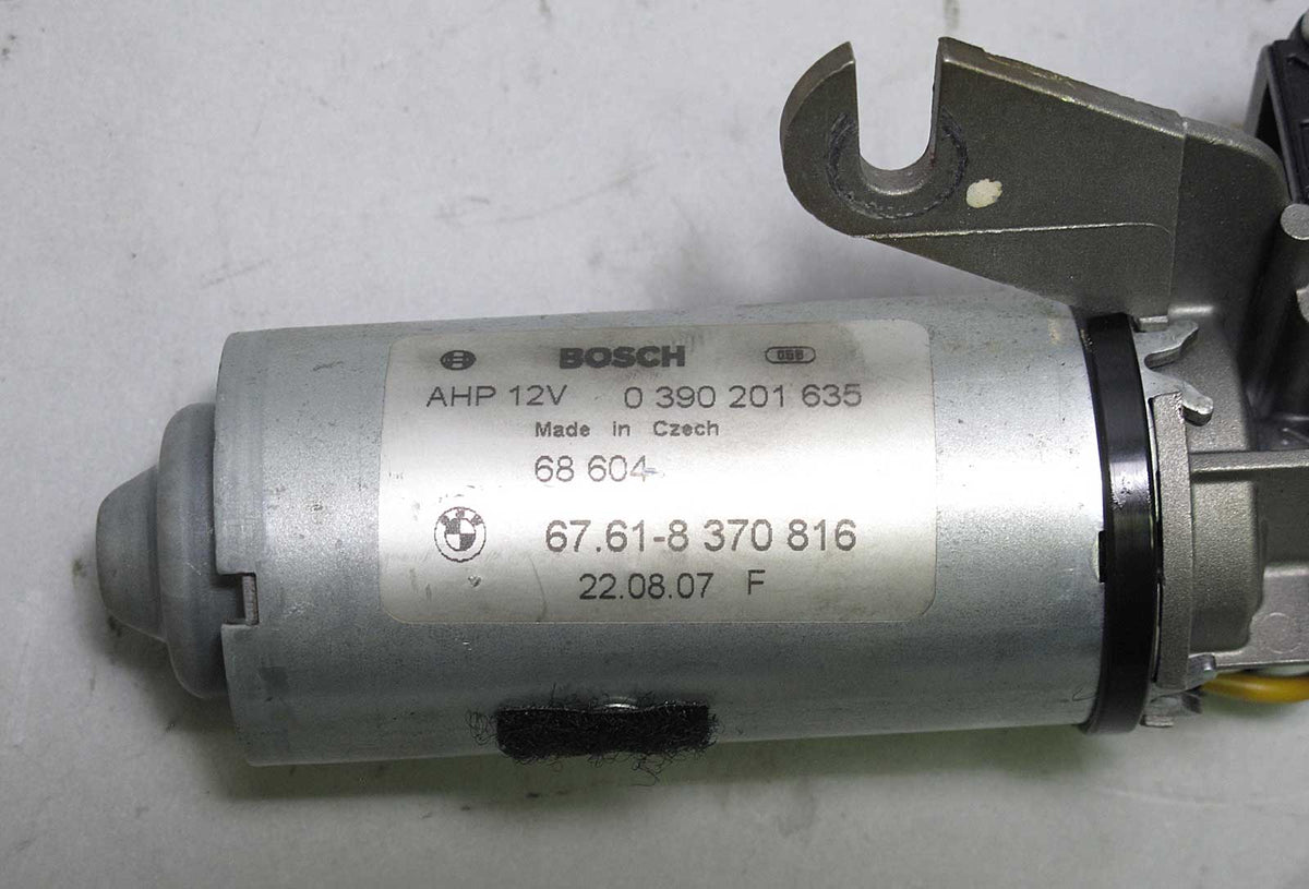03-08 BMW E85 Z4 Roadster Folding Convertible Top Latch Front Locking Motor OEM