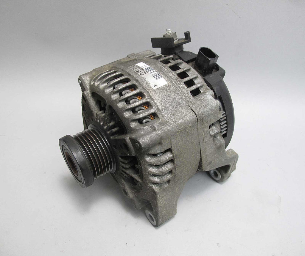 BMW F30 F32 F22 F10 N20 N26 Factory Alternator Generator 210 Amp OEM 2012-2017