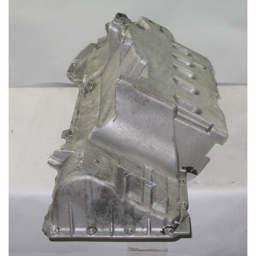 BMW E46 325xi 330xi AWD Early Engine Oil Pan Large Sump OEM 2001 to 09/01
