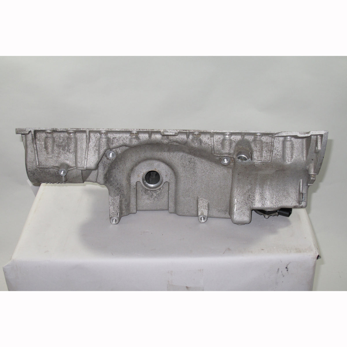 BMW E46 325xi 330xi AWD Early Engine Oil Pan Large Sump OEM 2001 to 09/01