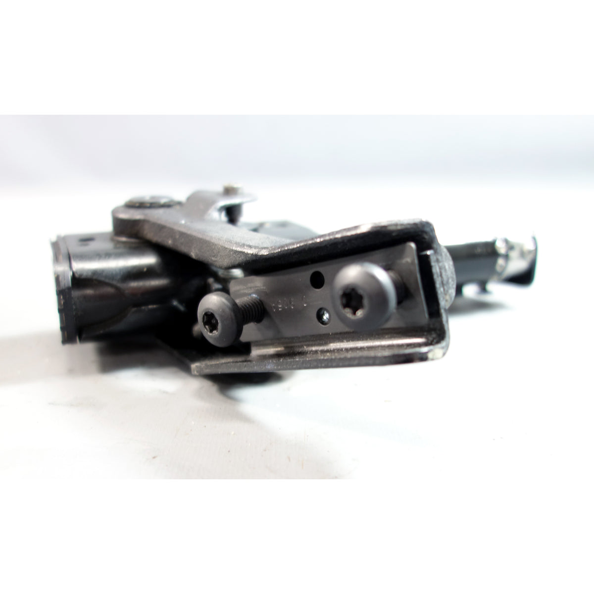 03-08 BMW E85 Z4 Roadster Convertible Top Hydraulic Closing Hinge Left OEM USED