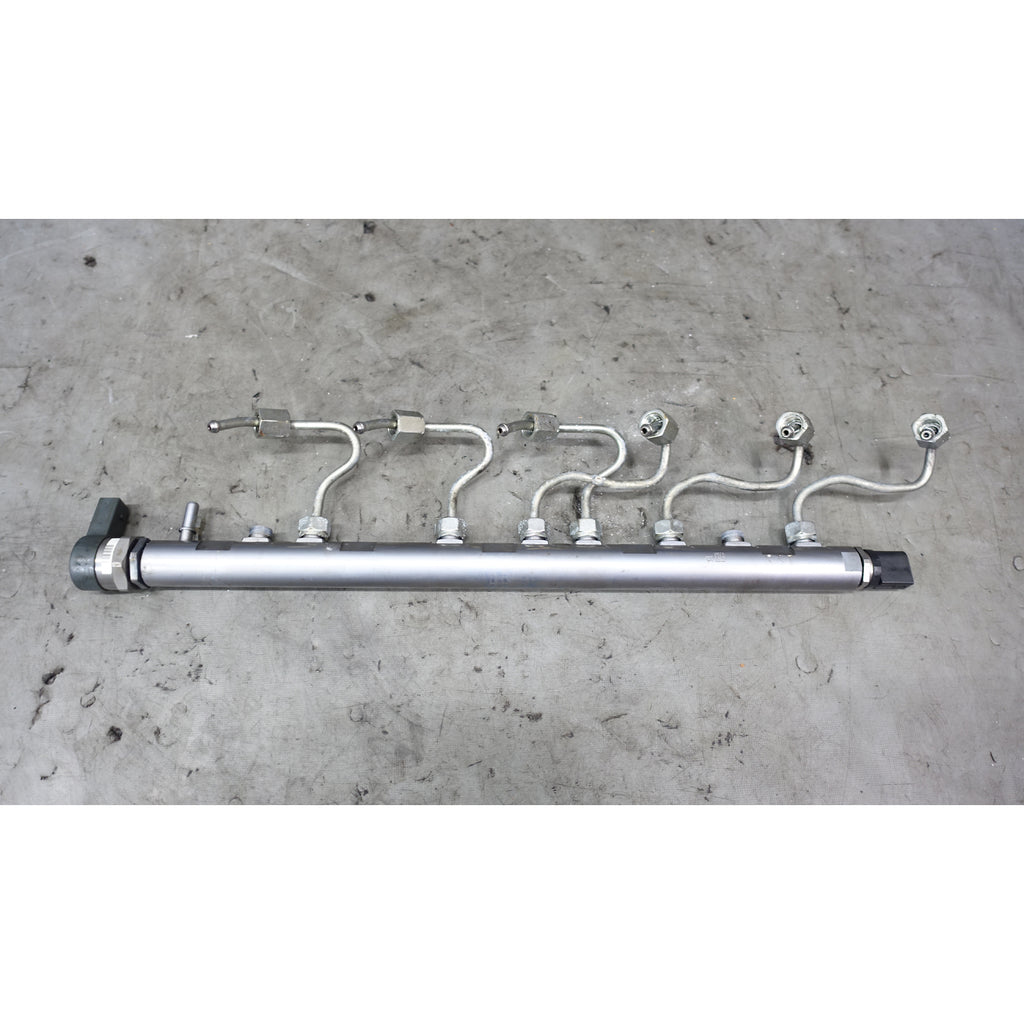 BMW F10 535d F15 X5 35d N57 Diesel Fuel Accumulator Rail OEM 2014-2018