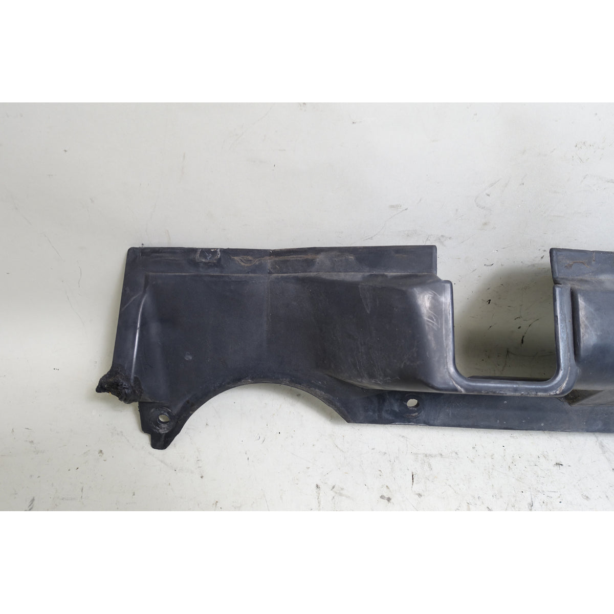 1997-2003 BMW E39 540i Heater Cowl Closing Panel Engine Compartment Cover OEM
