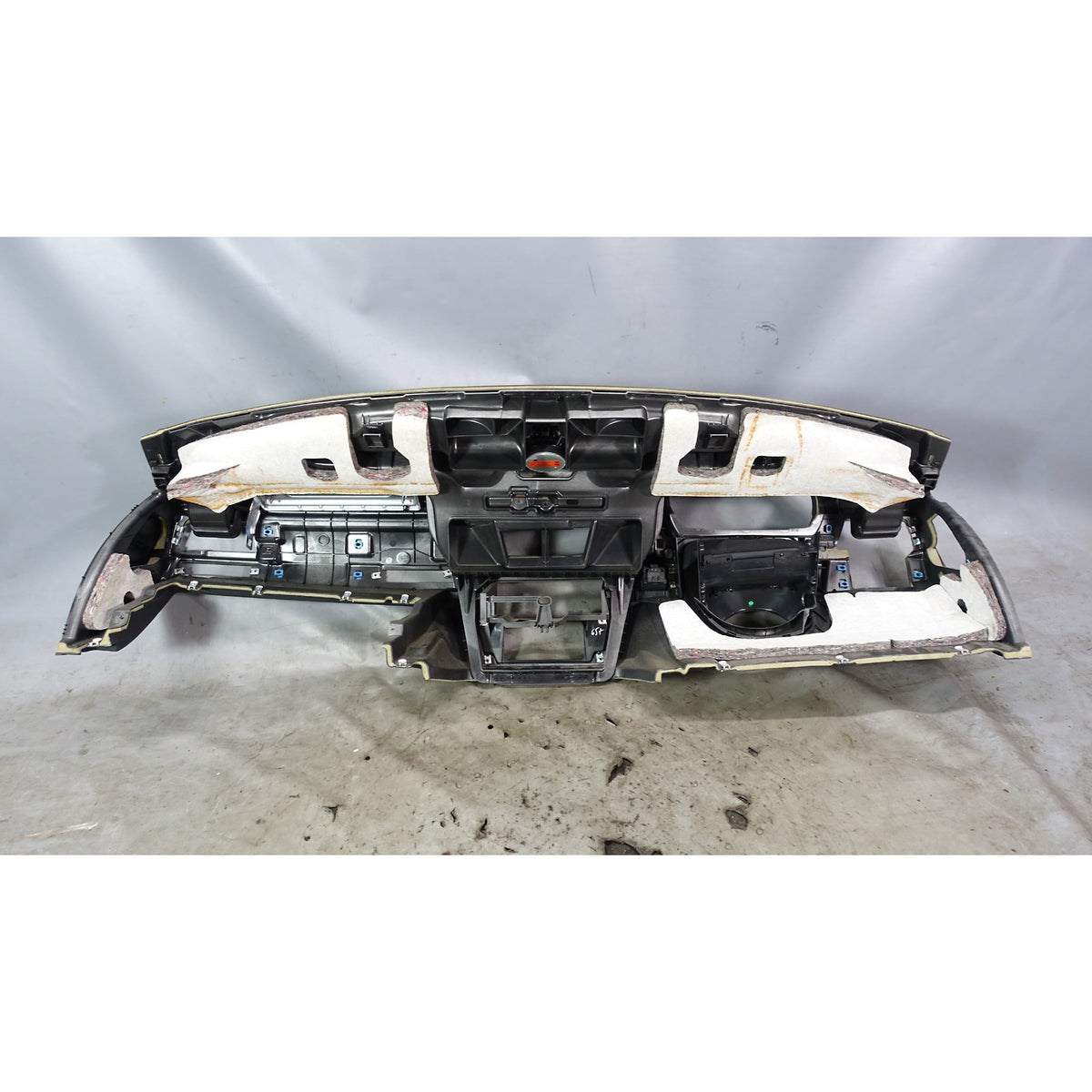 06-13 BMW E90 E91 3-Series Interior Dashboard Single Scoop Trim Panel Black OEM