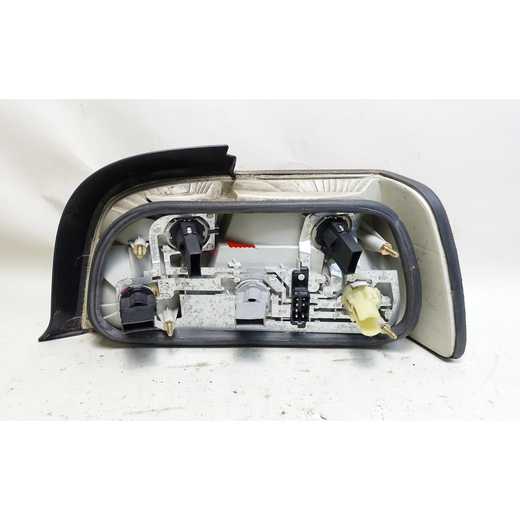 1992-1999 BMW E36 3-Series 2dr Left Rear Driver's Tail Light OEM *Scratches*