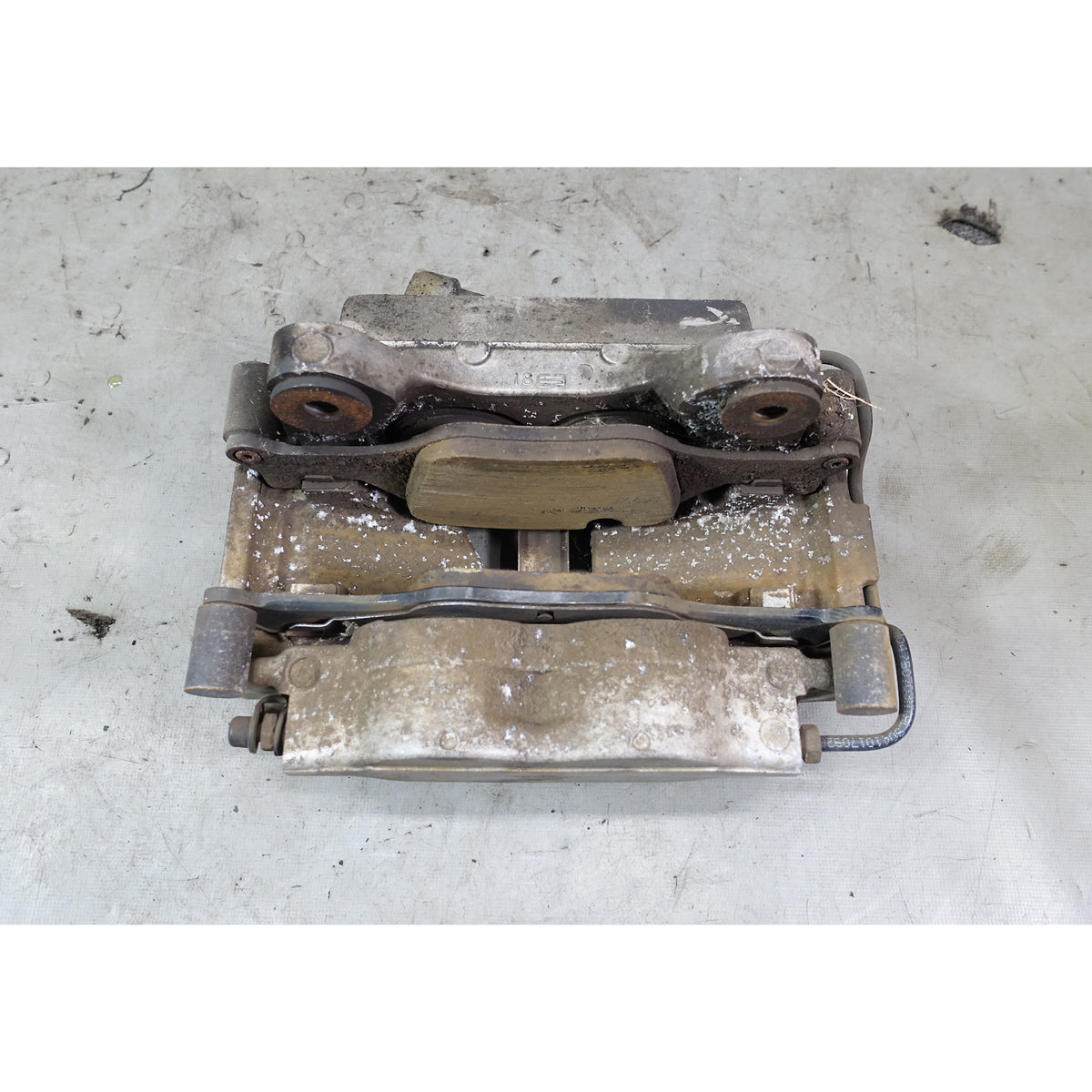 BMW G30 G30N G05 G06 Factory Right Front Passenger's Brake Caliper OEM 2017-2023