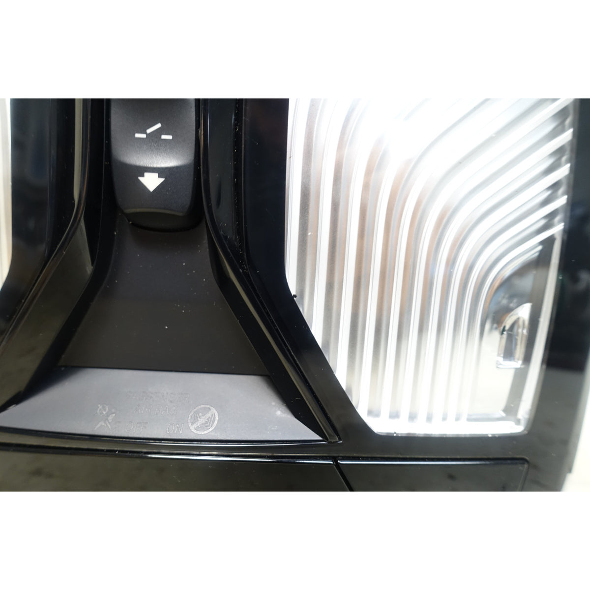 2019-2023 BMW G20 3-Series G30 G05 X5 Front Ceiling Map Light Switch Unit OEM