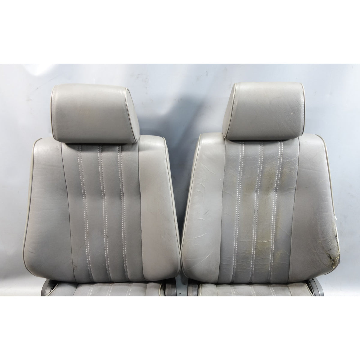1986-1991 BMW E30 Sedan Basic Front Seat Pair Grey Silver Leather OEM