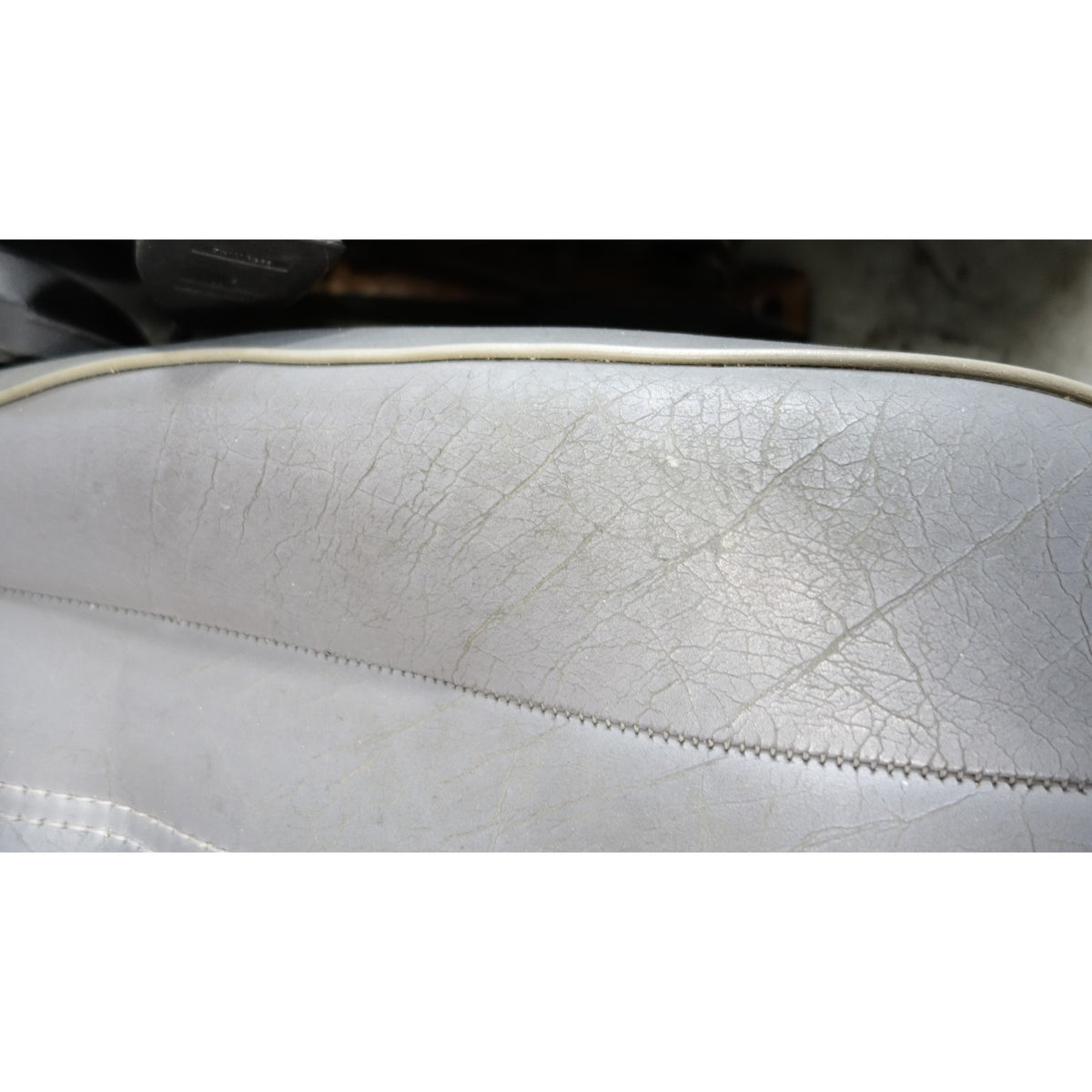 1986-1991 BMW E30 Sedan Basic Front Seat Pair Grey Silver Leather OEM