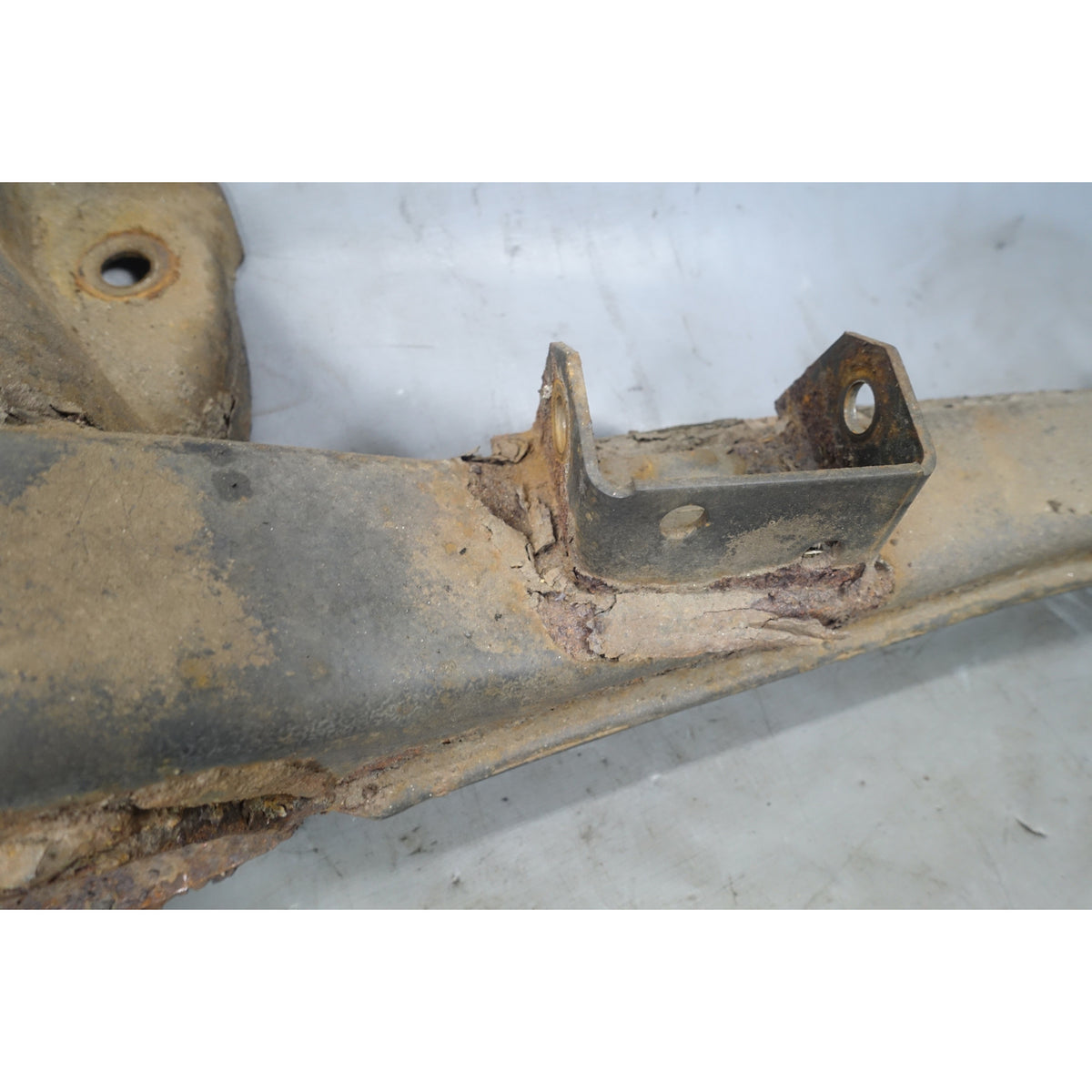 BMW E30 325iX Rear Subframe Axle Carrier Crossmember AWD 1988-1991 OEM