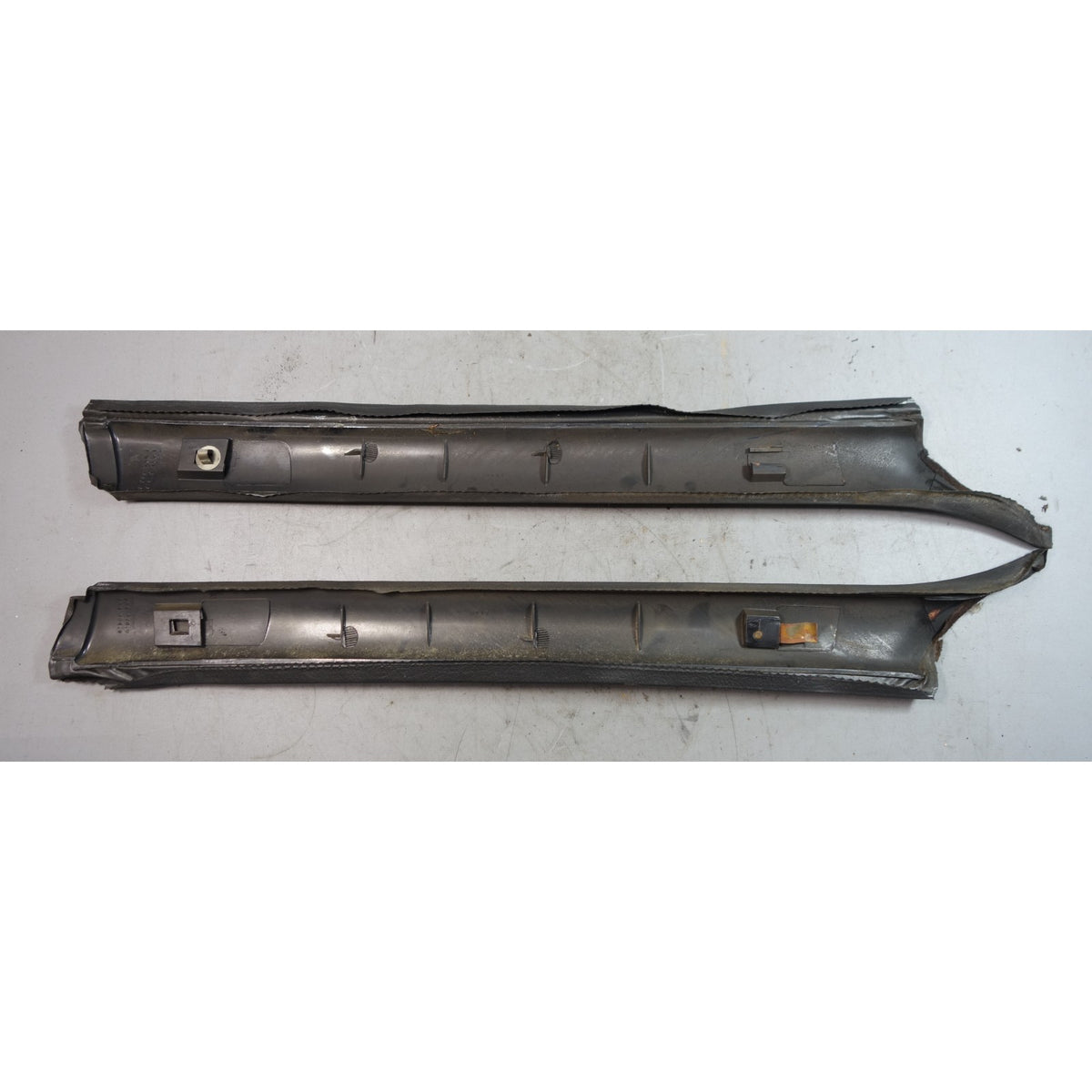 Damaged BMW E30 Front A Pillar Trim Pair Anthracite Black OEM 1984-1993