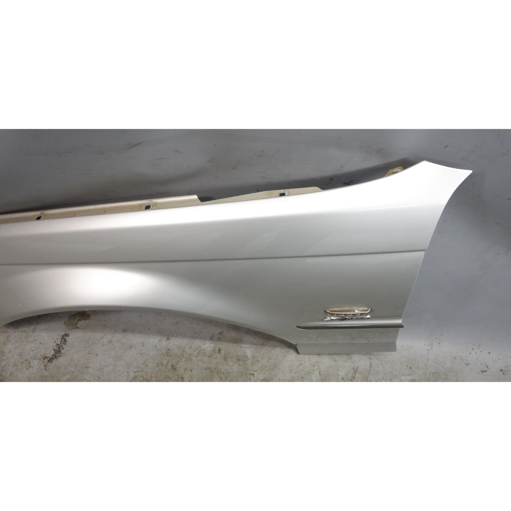 99-01 BMW E46 3-Series 4dr Left Front Fender Quarter Panel Titan Silver OEM