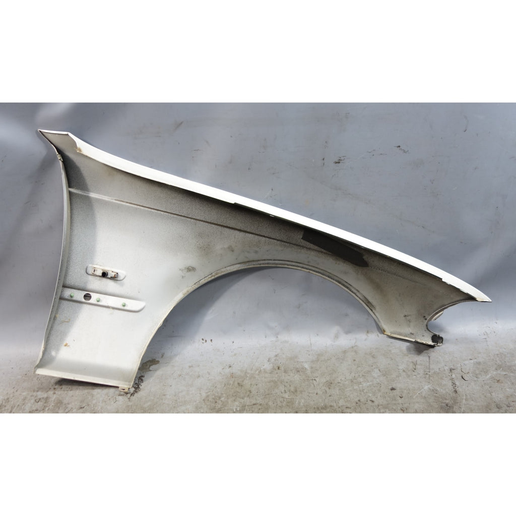 99-01 BMW E46 3-Series 4dr Left Front Fender Quarter Panel Titan Silver OEM