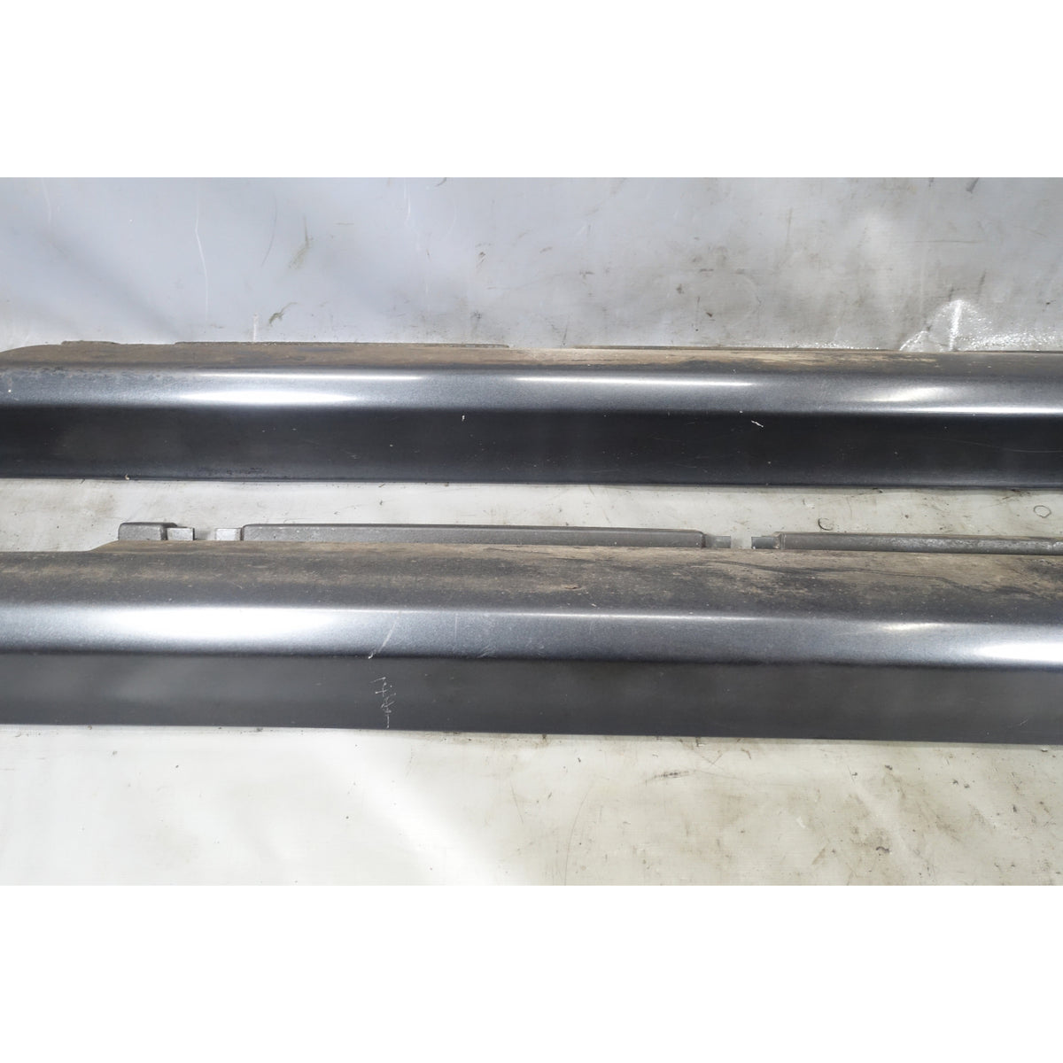 1988-1991 BMW E30 325iX Wide Body Rocker Side Skirt Trim Pair Diamond Black OEM